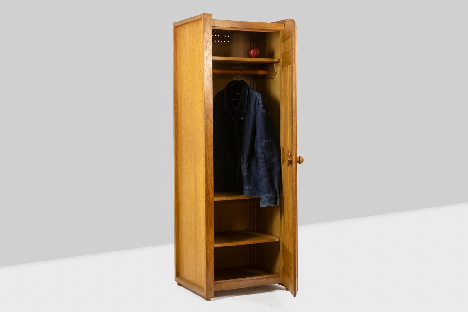 Guillerme and Chambron, Wardrobe, 1970s In Excellent Condition For Sale In Saint-Ouen, FR