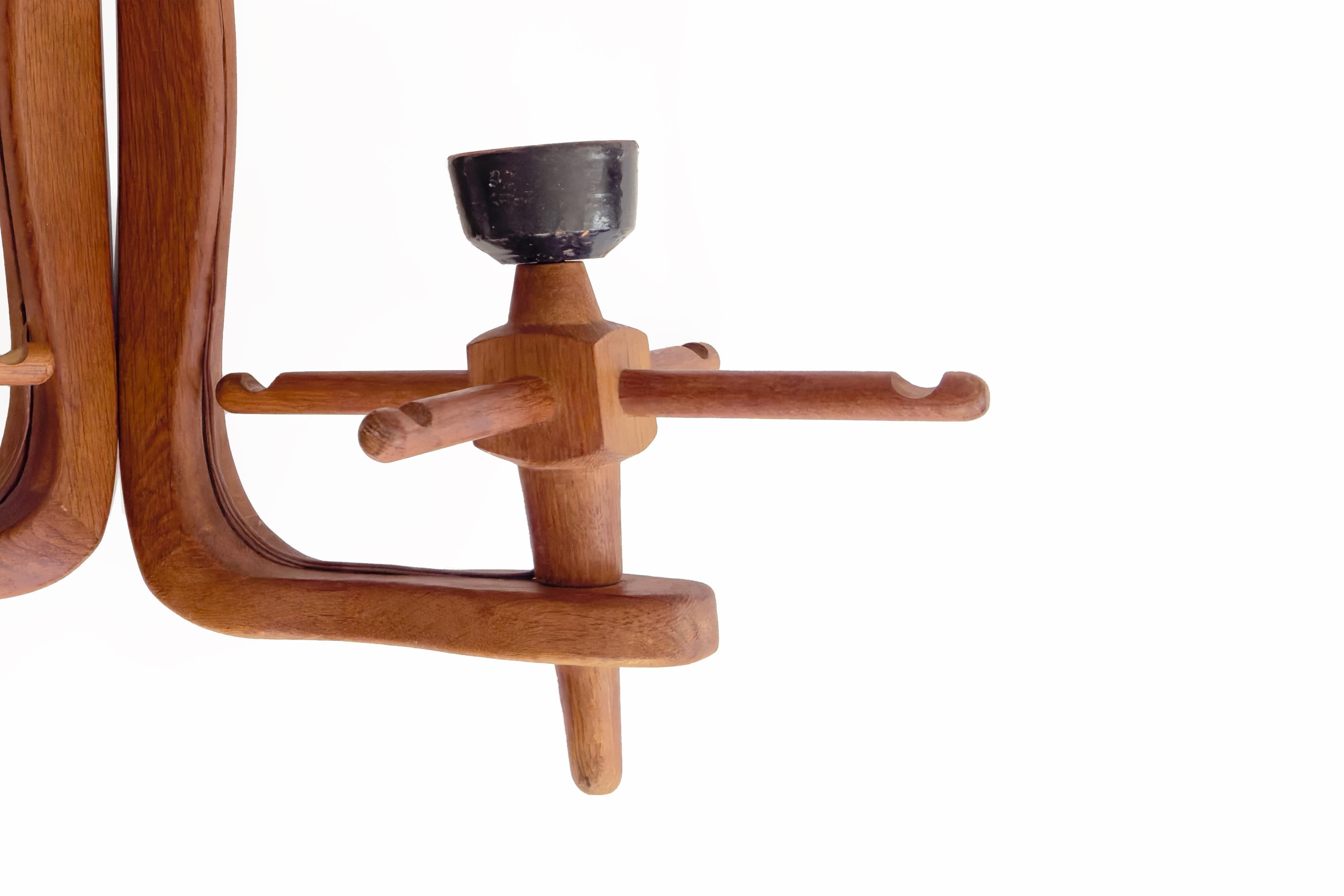 Guillerme, Chambron e Danikowski - Lampadario del XX secolo in Oak e Opalina in vendita 1