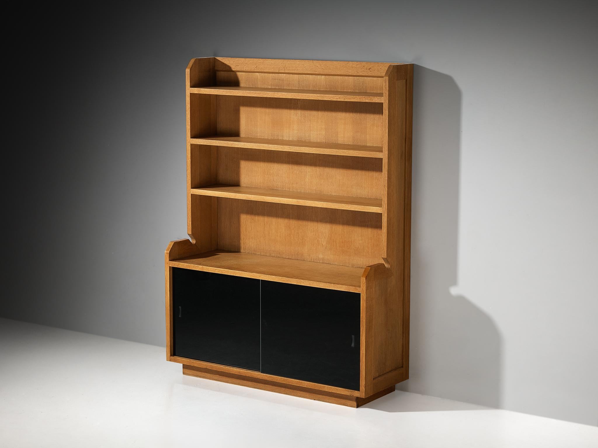 Libreria Guillerme & Chambron con mobile in Oak massiccio in vendita 1