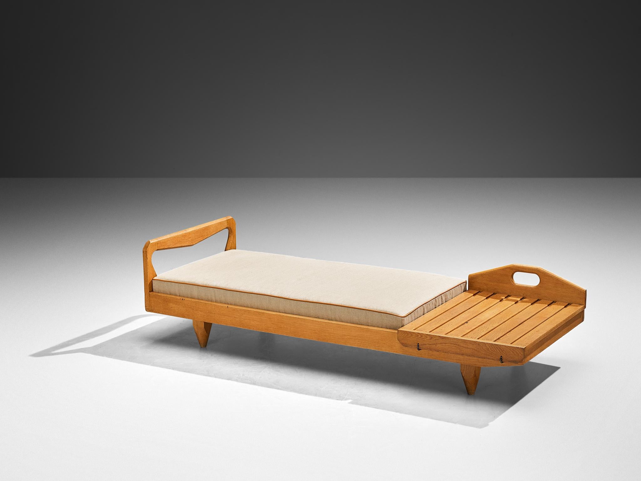 Mid-Century Modern Guillerme & Chambron Daybed or Bench with Side Table in Oak and Fabric  For Sale