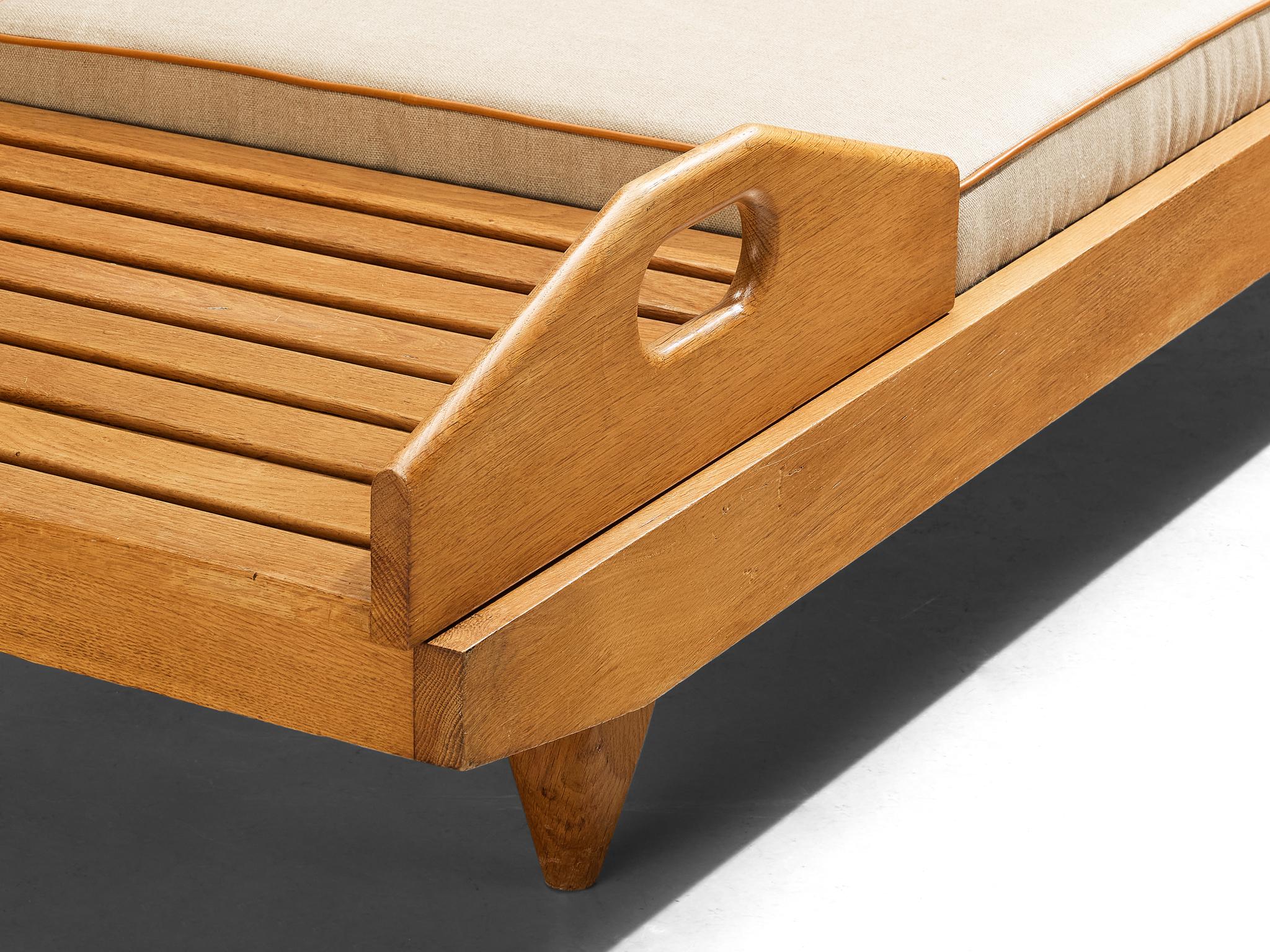 Guillerme & Chambron Daybed or Bench with Side Table in Oak and Fabric  For Sale 1