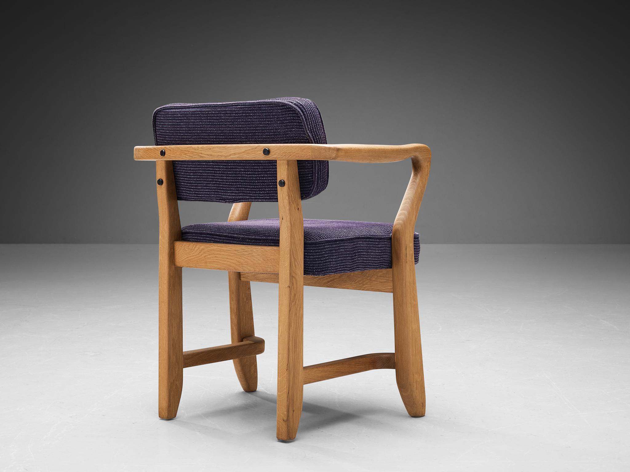 Guillerme & Chambron 'Denis' Armchair in Oak and Purple Upholstery In Good Condition In Waalwijk, NL