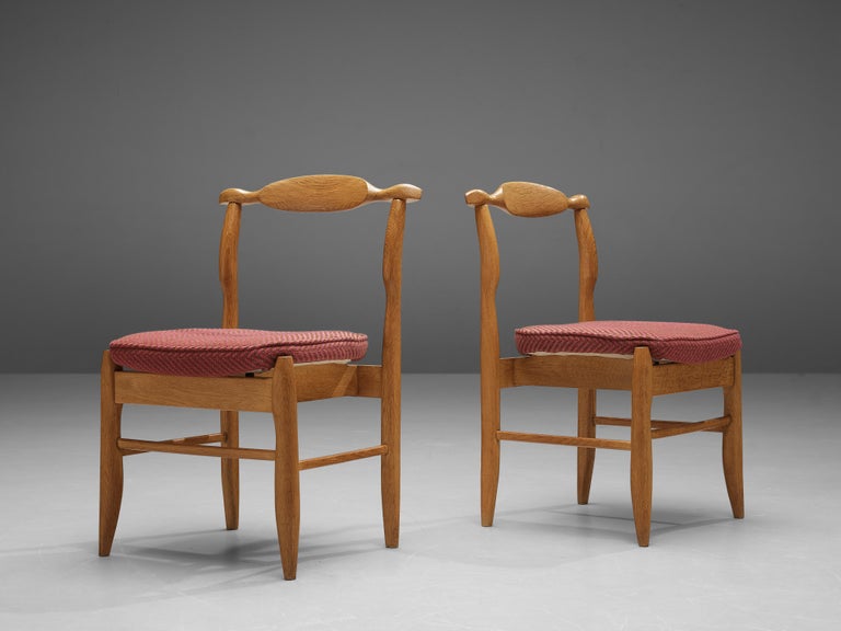 Guillerme & Chambron Dining Chairs Model 'Fumay' in Oak In Good Condition In Waalwijk, NL