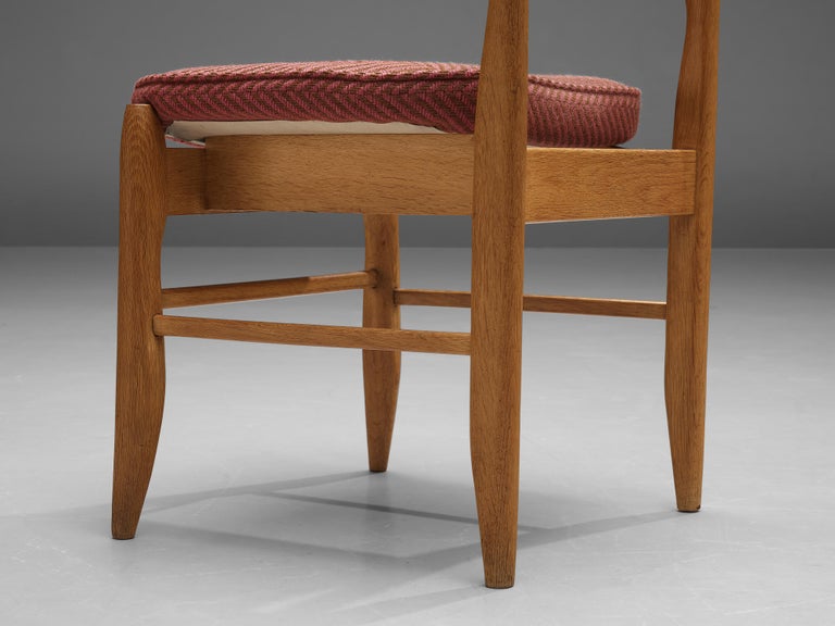 Guillerme & Chambron Dining Chairs Model 'Fumay' in Oak 1