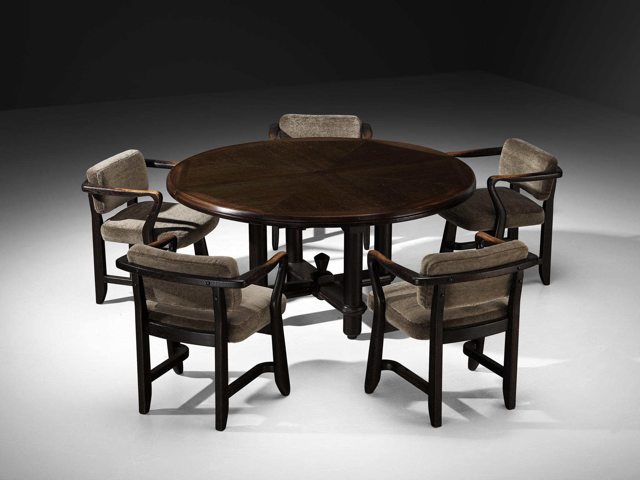 Guillerme & Chambron Dining Set with Round Table and 'Bridge Denis' Chairs In Good Condition For Sale In Waalwijk, NL
