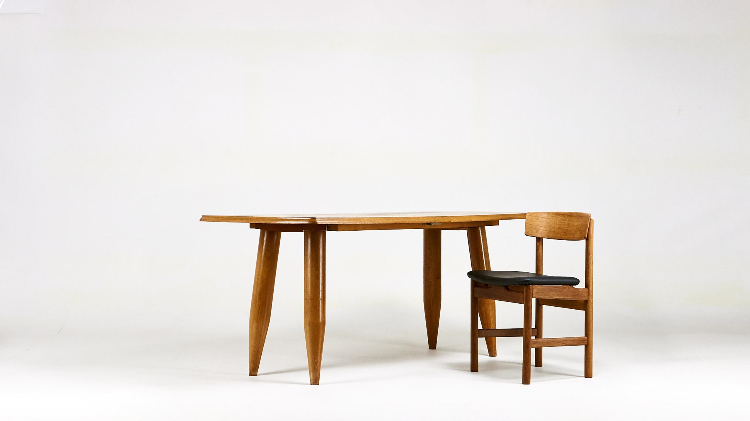 Mid-Century Modern Guillerme & Chambron, Dining Table, circa 1960