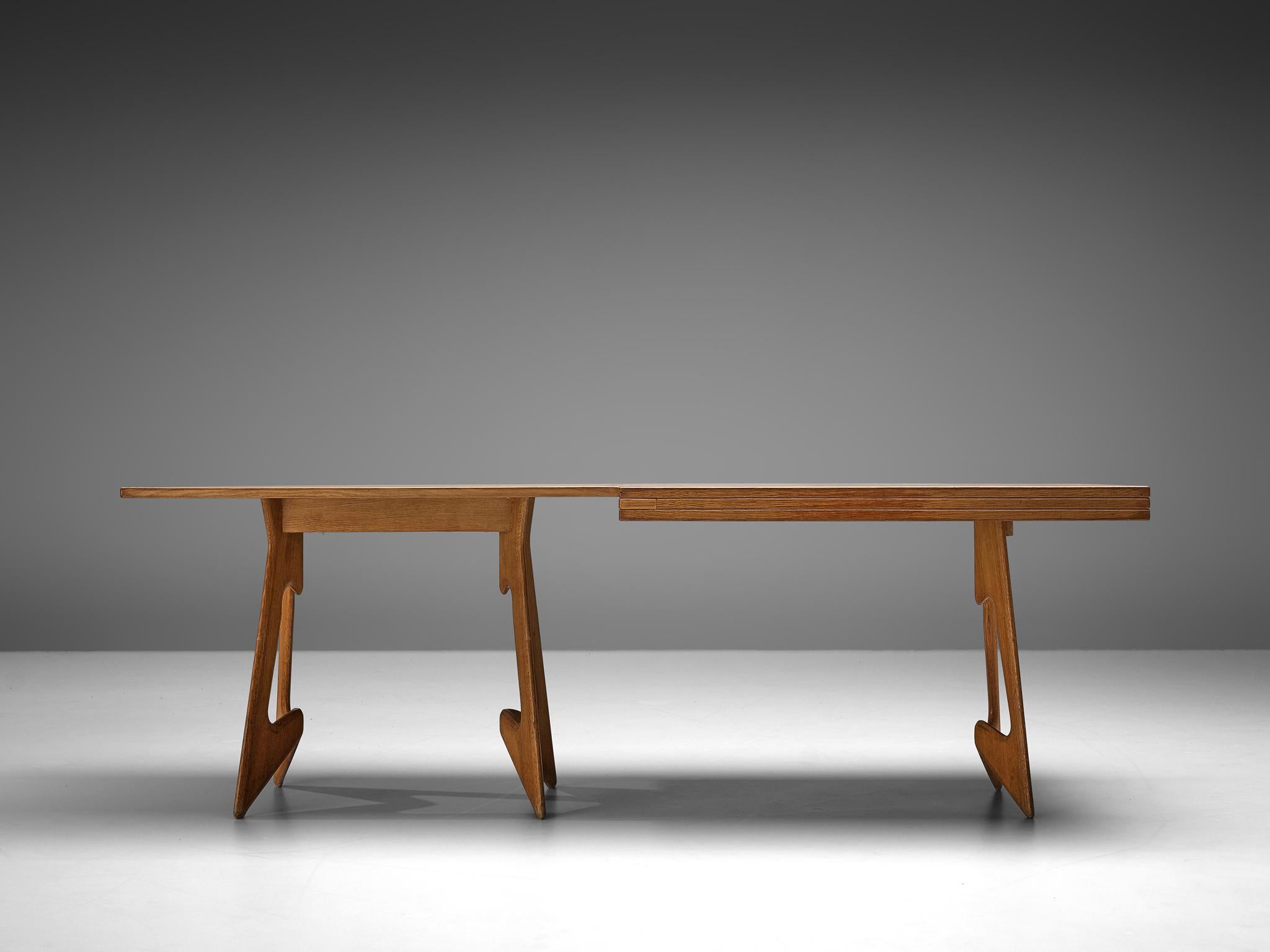Mid-20th Century Guillerme & Chambron Extendable Dining Table in Oak