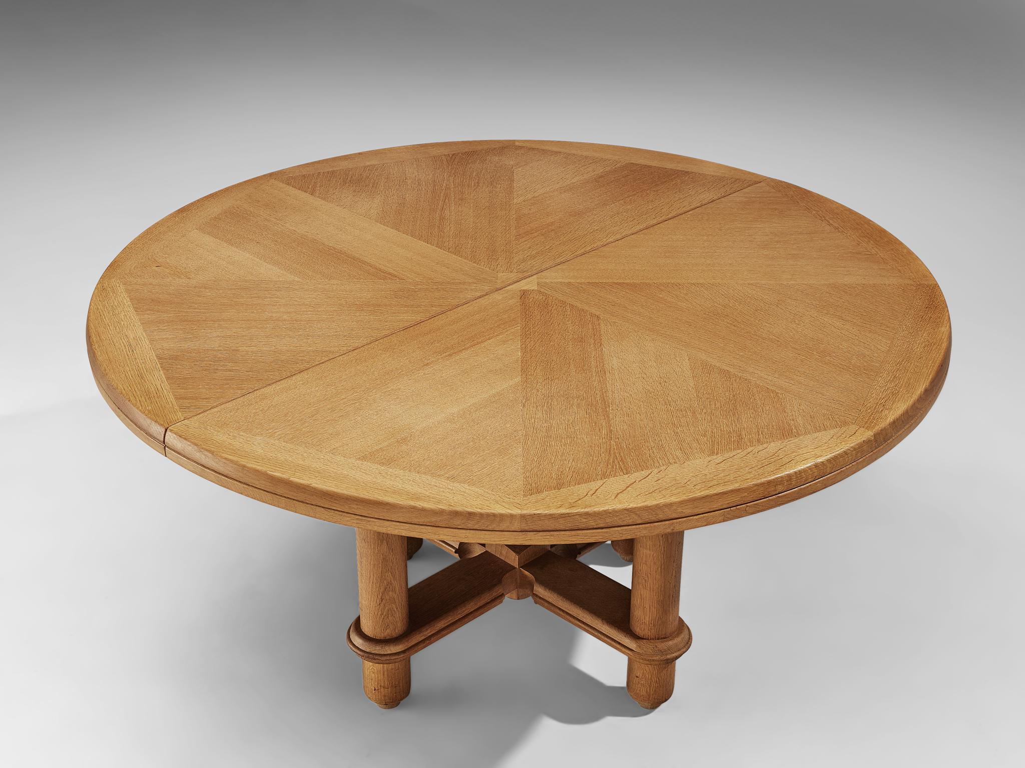 Guillerme & Chambron Extendable Dining Table in Oak  2
