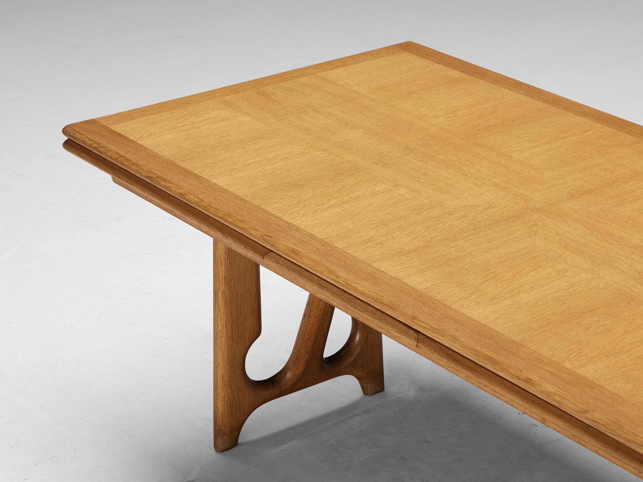 Guillerme & Chambron Extendable Dining Table in Oak  2