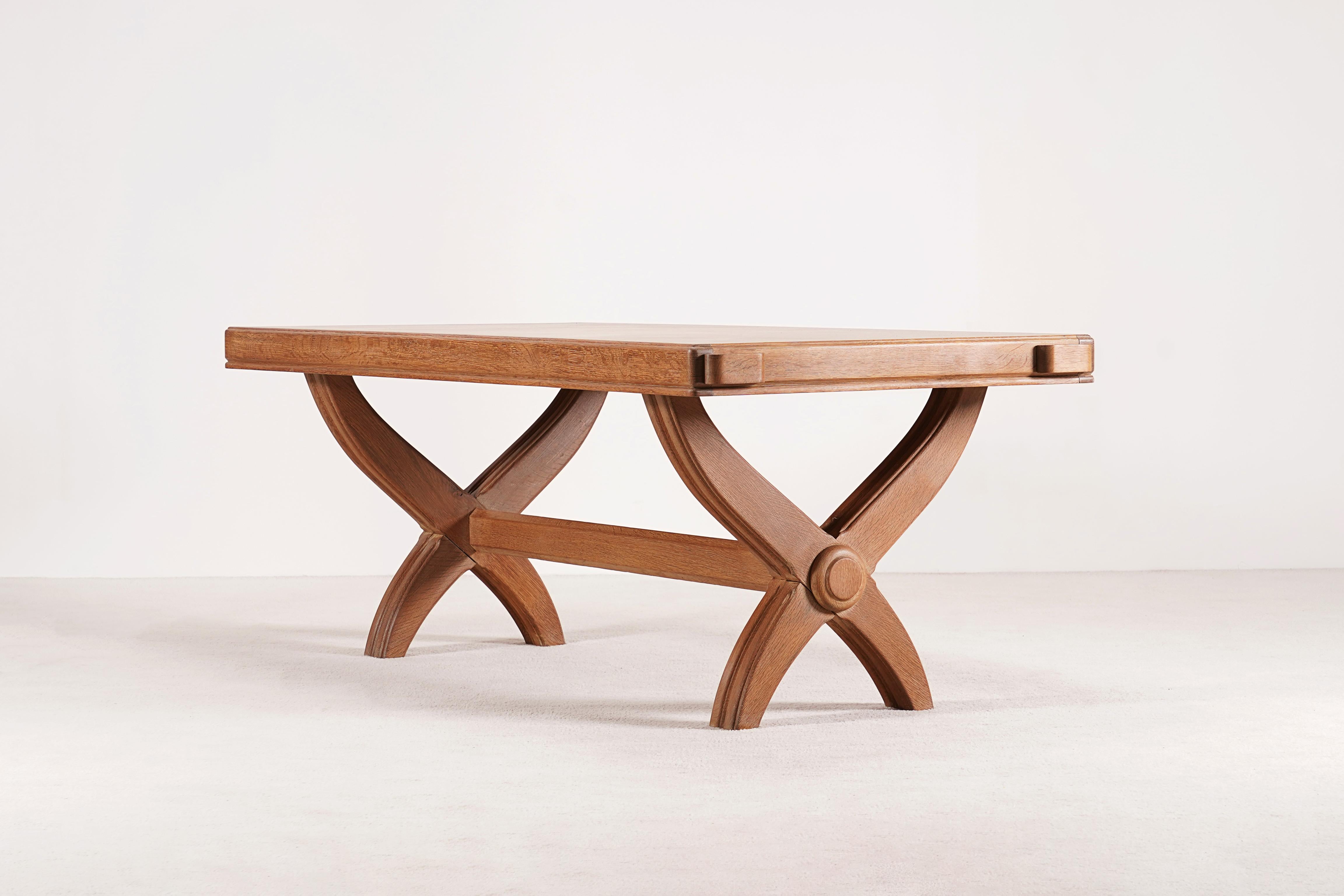 French Guillerme & Chambron, Extendable Dining Table in Oak for Votre Maison
