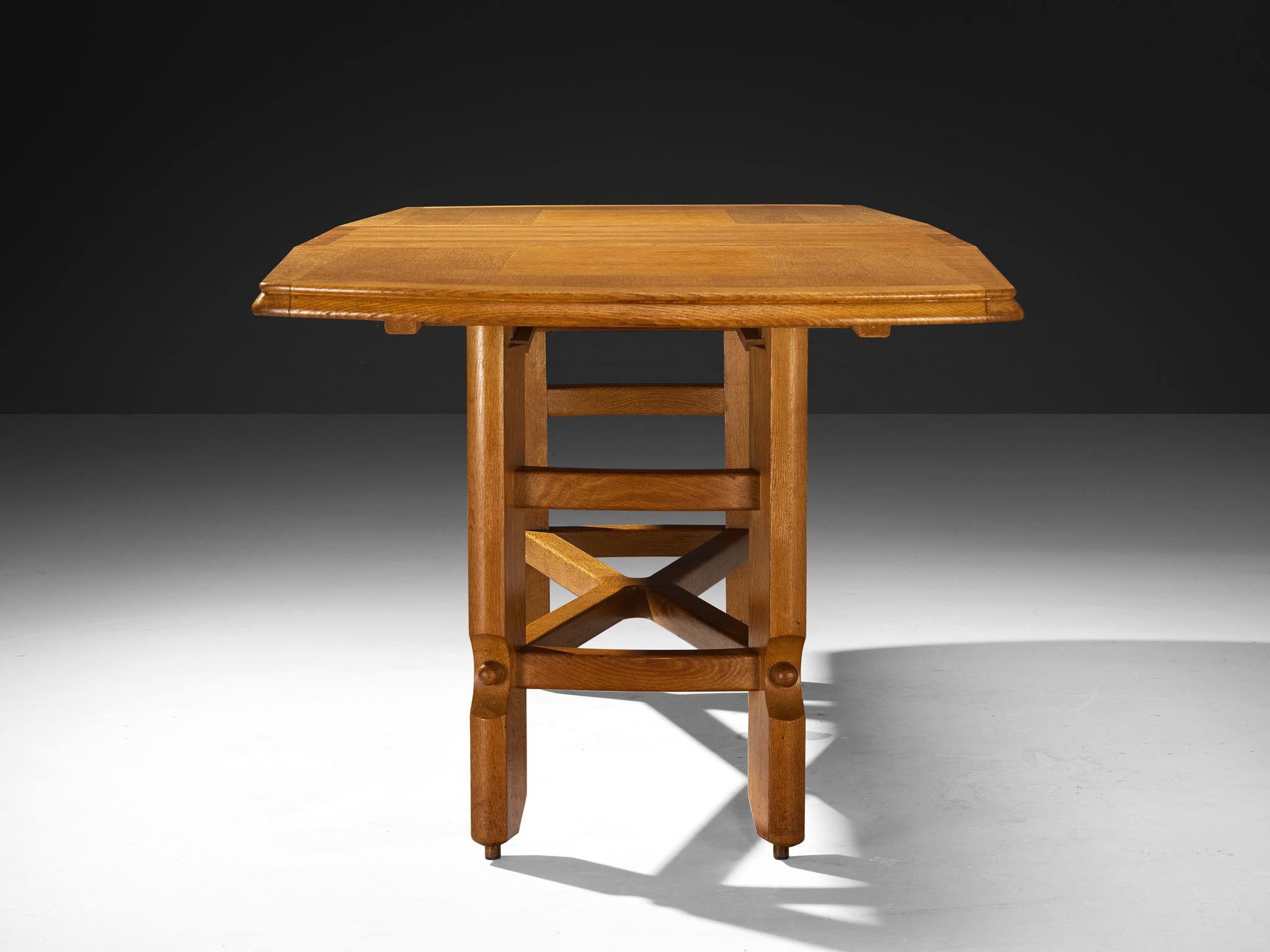 Mid-Century Modern Guillerme & Chambron Extendable Dining Table in Solid Oak For Sale