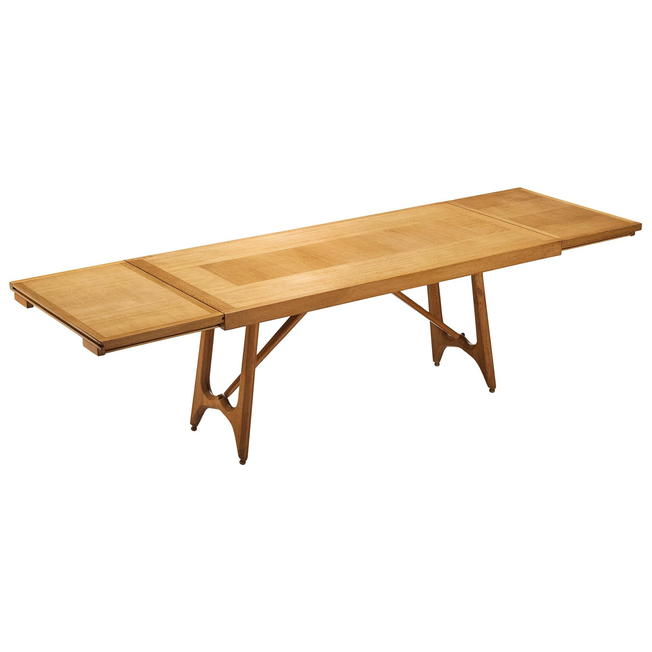 How much space do I need for my dining table?