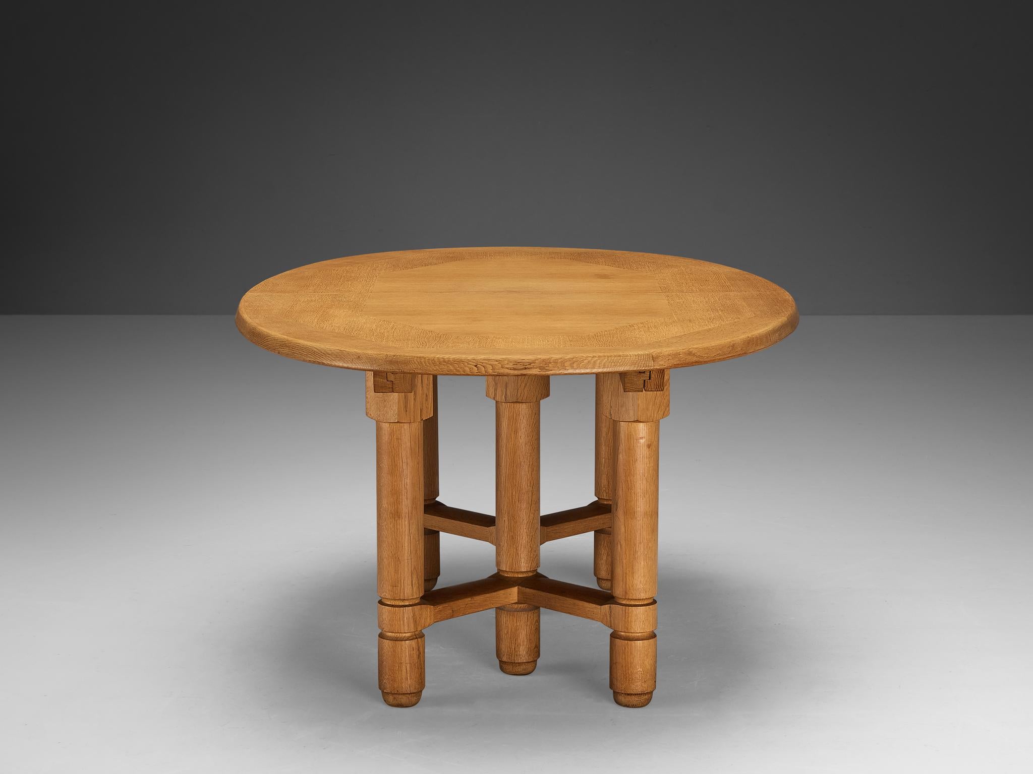 French Guillerme & Chambron Extendable 'Elmyre' Dining Table in Solid Oak