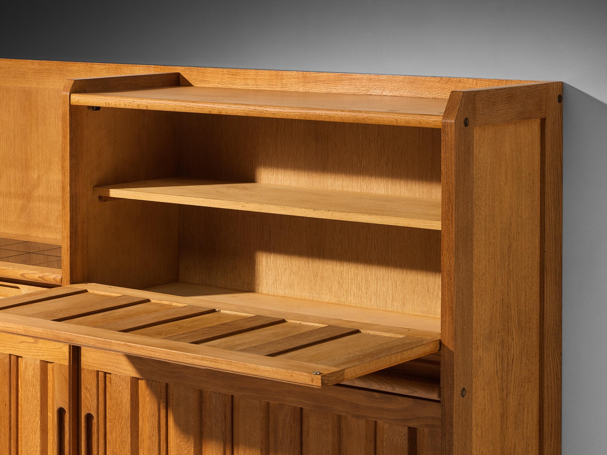 Credenza Guillerme & Chambron per Votre Maison in Oak con intarsio di piastrelle in vendita 3