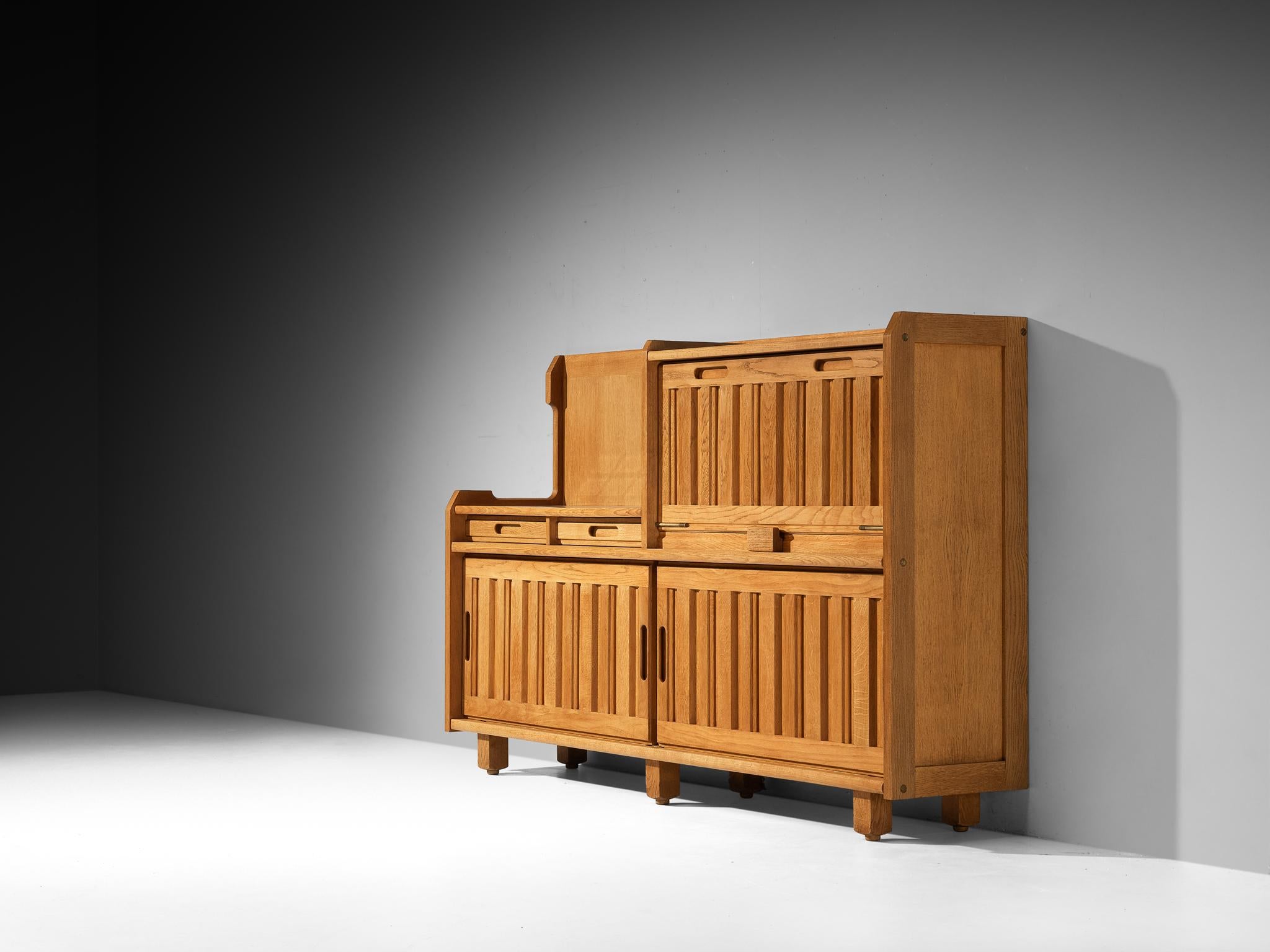 Credenza Guillerme & Chambron per Votre Maison in Oak con intarsio di piastrelle In condizioni buone in vendita a Waalwijk, NL