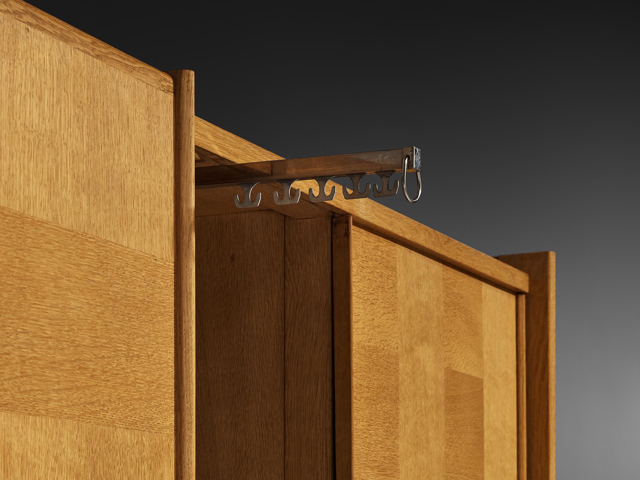 Guillerme & Chambron for Votre Maison Wardrobe in Oak en venta 1