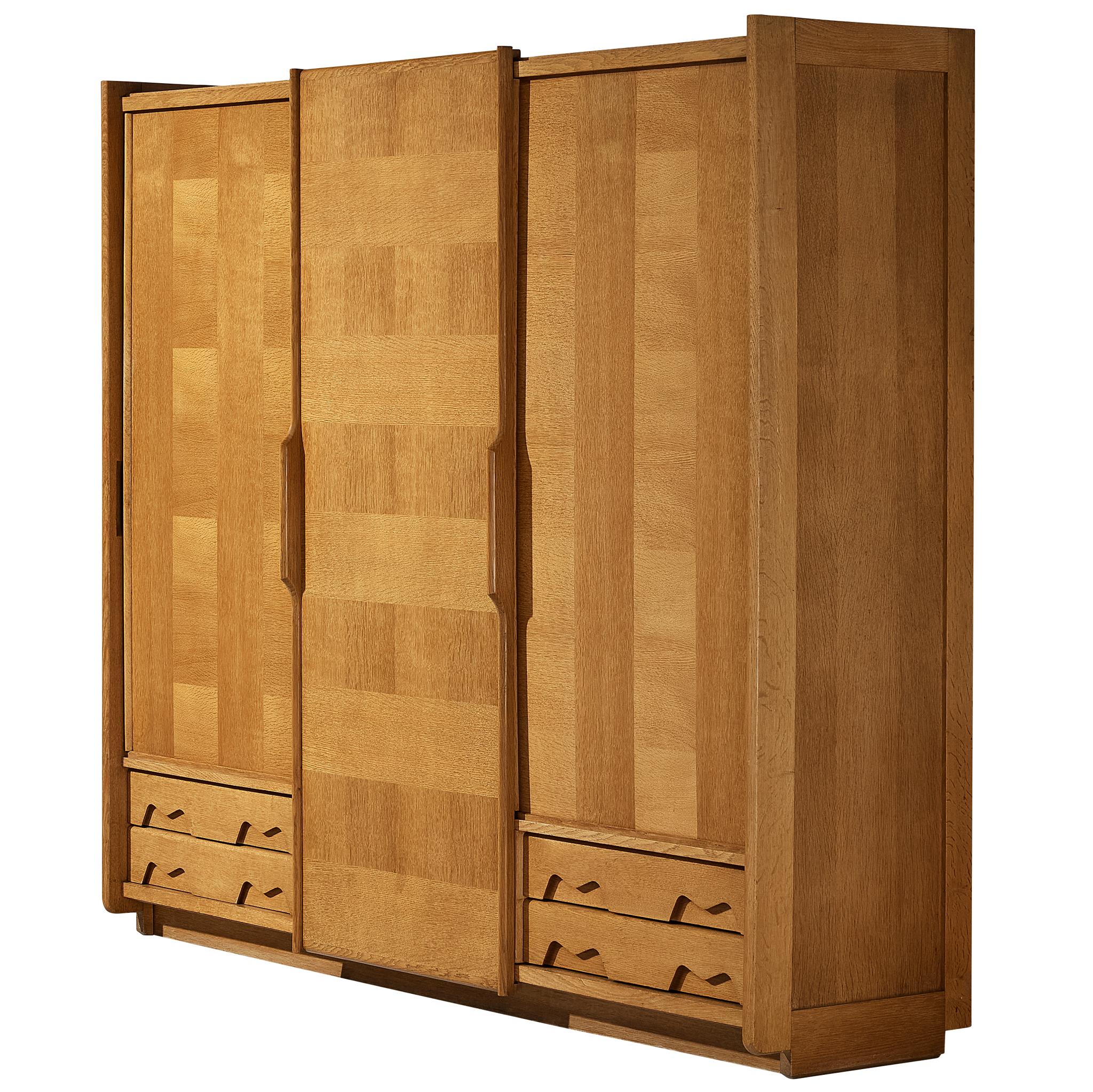 Guillerme & Chambron for Votre Maison Wardrobe in Oak en venta