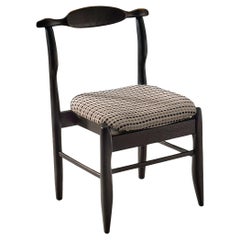 Chaise de salle à manger Fumay en chêne laqué noir Guillerme & Chambron 