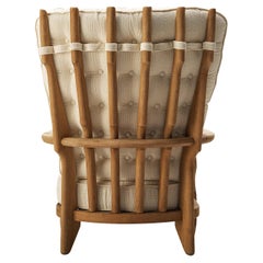 Guillerme & Chambron 'Grand Repos' Lounge Chair in Oak and Beige Upholstery 
