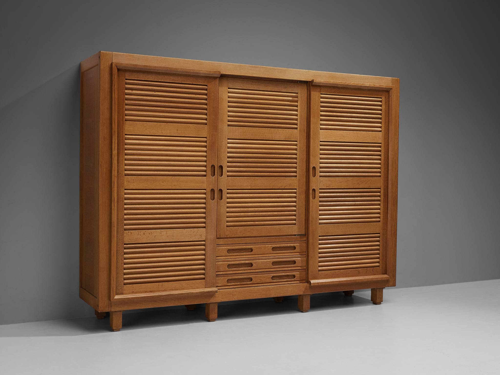 Guillerme & Chambron Highboard in Oak with Carved Doors For Sale 2