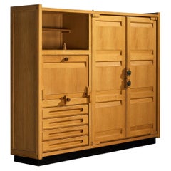 Buffet ou armoire Guillerme & Chambron en chêne massif et céramique