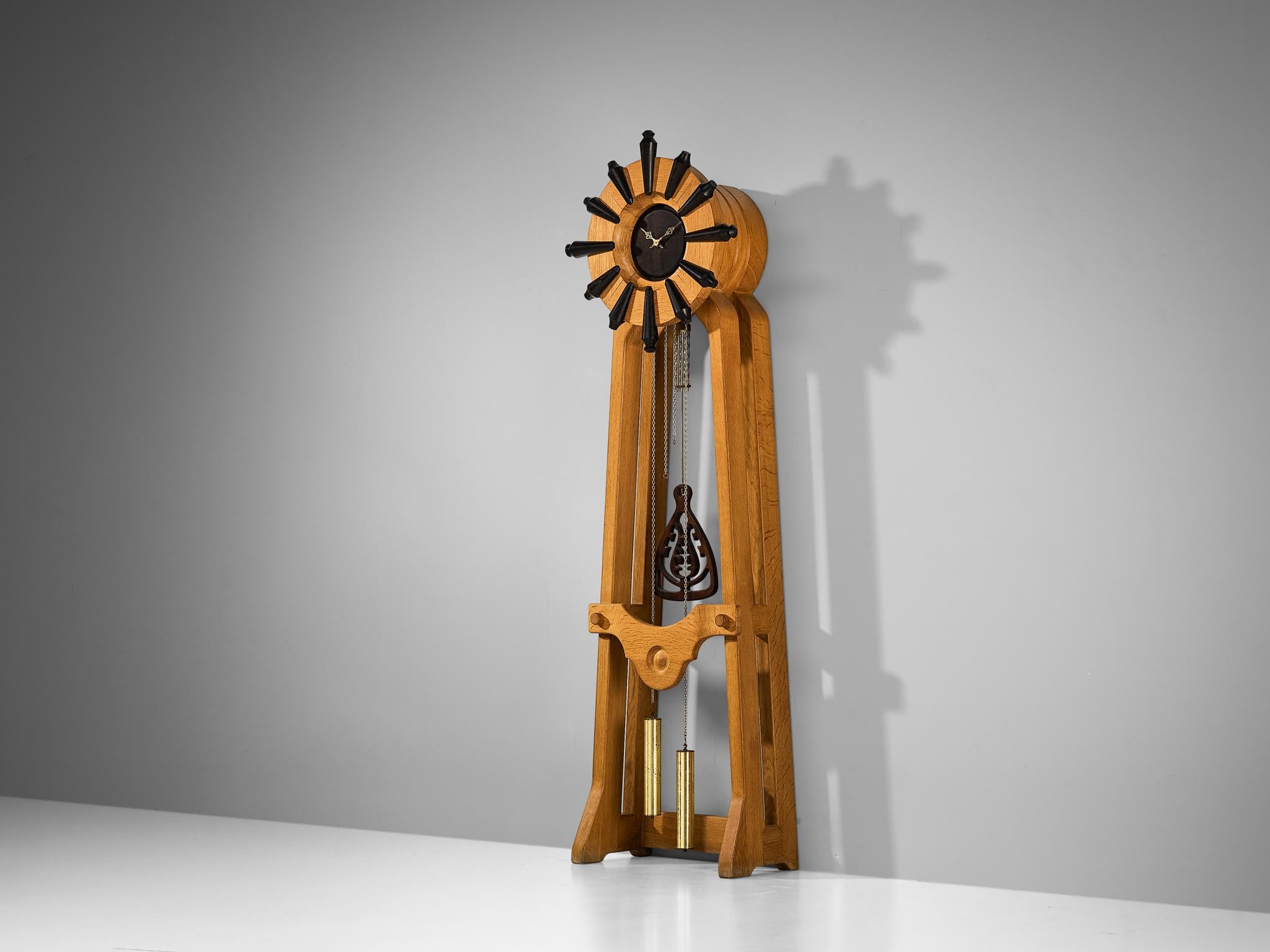 Guillerme et Chambron for Votre Maison, longcase clock, oak, brass, steel, France, 1960s.

Wonderful and large clock designed by Guillerme and Chambron. The piece shows a natural and convivial design that the French designer duo are well-known for.
