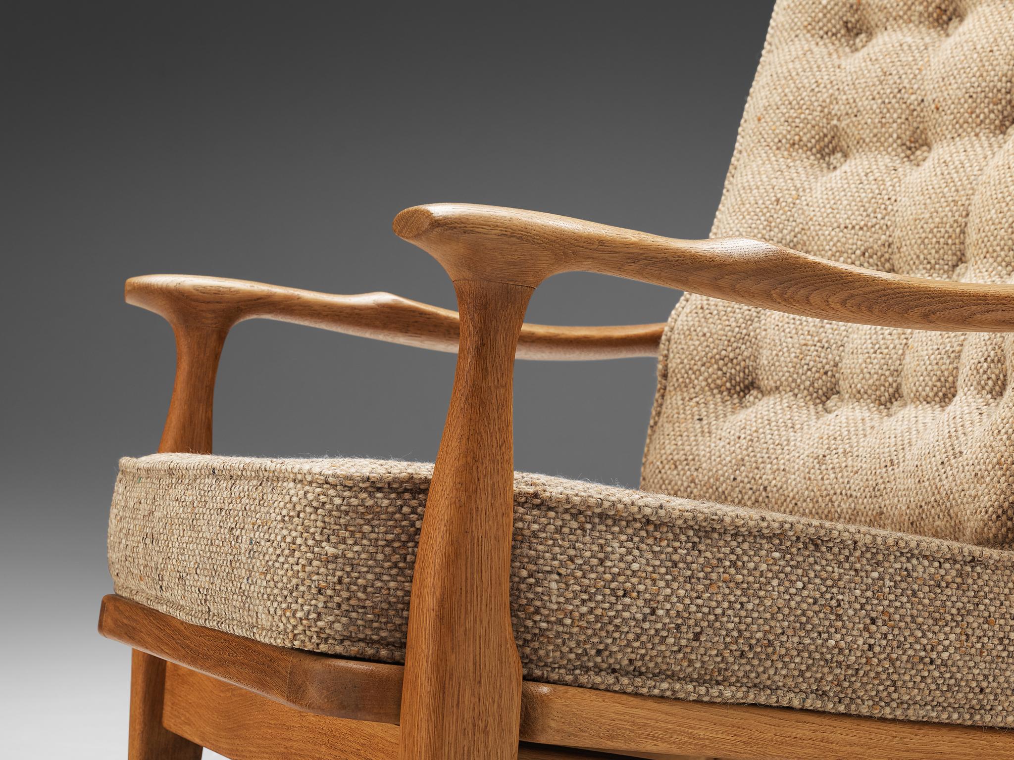 Guillerme & Chambron Lounge Chair in Oak and Beige Upholstery In Good Condition In Waalwijk, NL