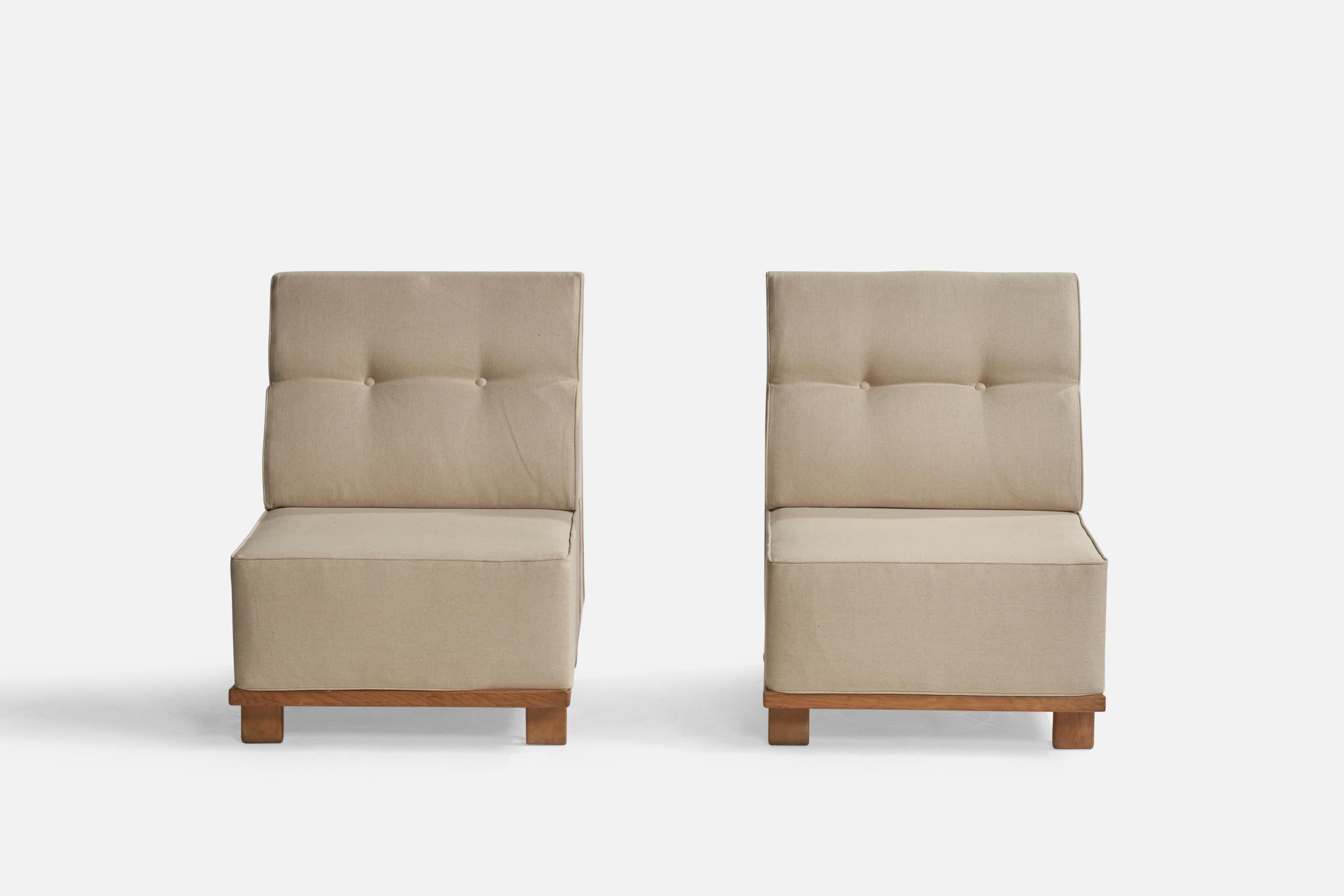 Mid-Century Modern Guillerme & Chambron, Lounge Chairs, Fabric, Oak, France, 1950s For Sale