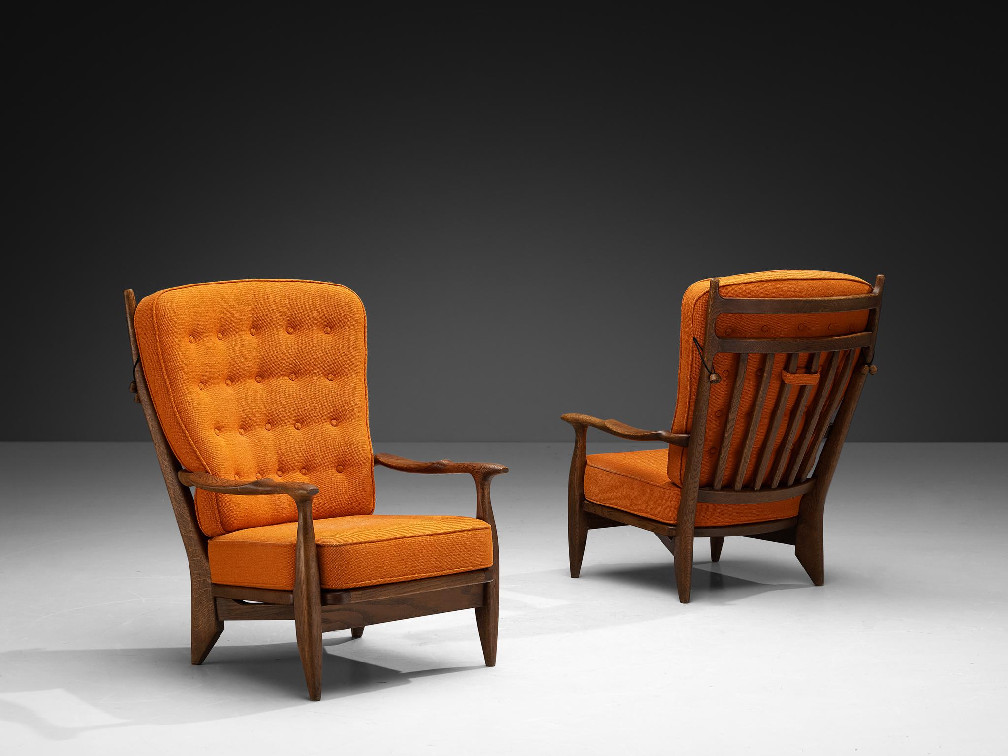 Sillones Guillerme & Chambron de roble macizo y lana naranja finales del siglo XX en venta