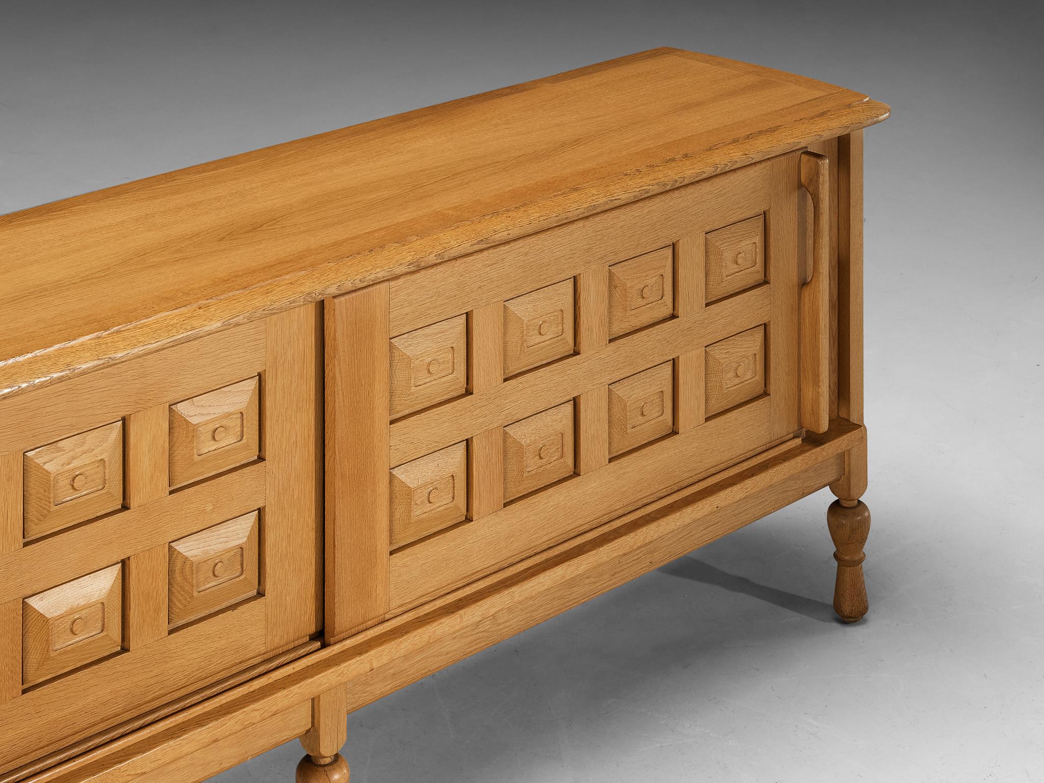 Guillerme & Chambron 'Mathias' Sideboard in Oak and Brass  In Good Condition In Waalwijk, NL
