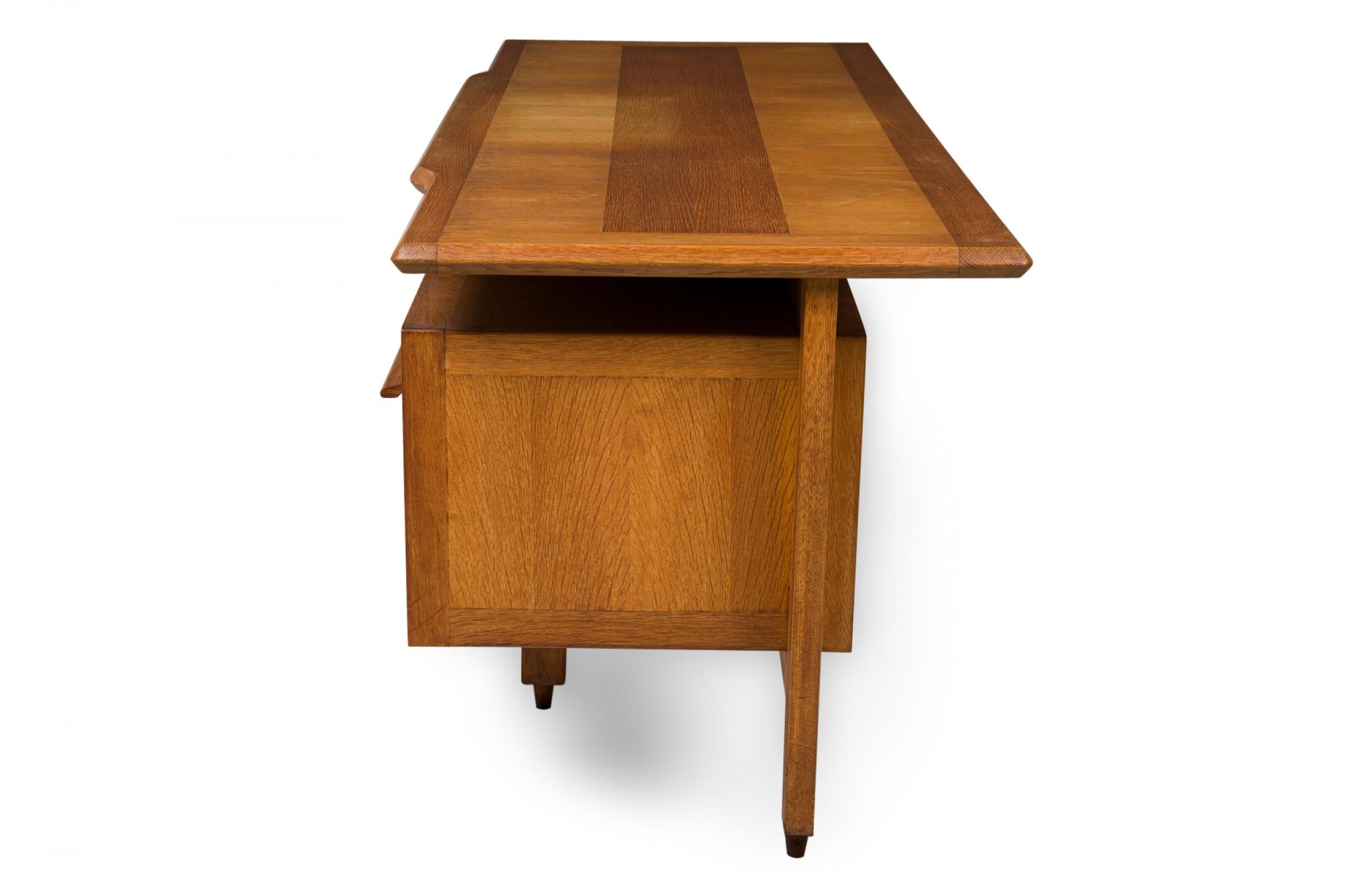 Guillerme & Chambron Midcentury French Large Oak Desk In Good Condition For Sale In New York, NY