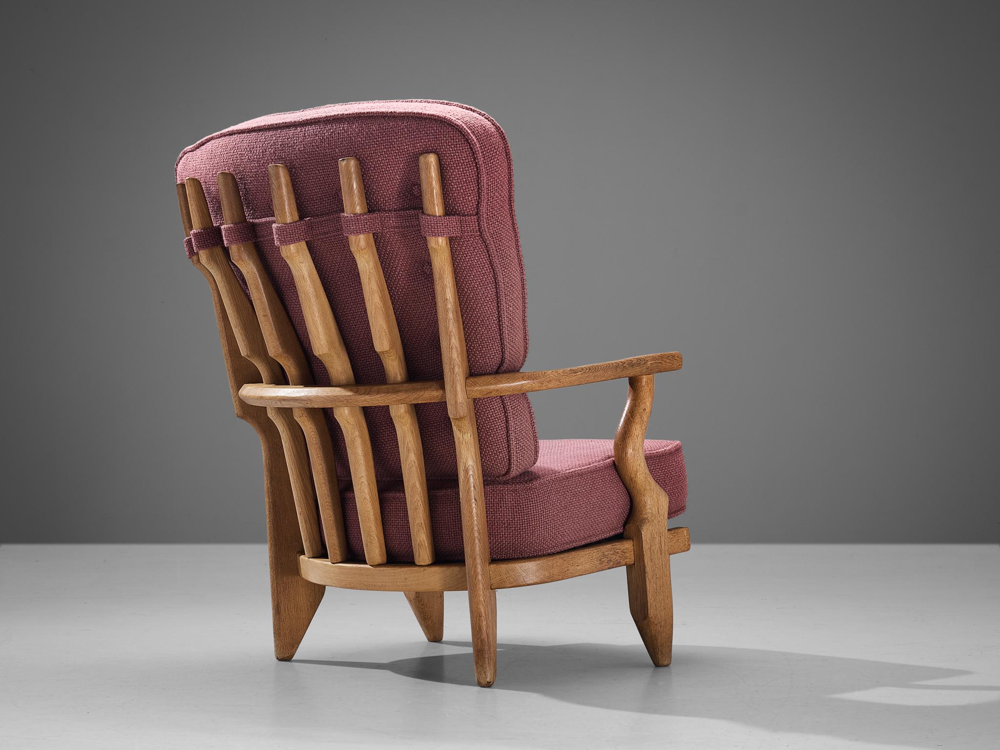 Mid-20th Century Guillerme & Chambron 'Mid Repos' Lounge Chair in Oak and Pink Upholstery