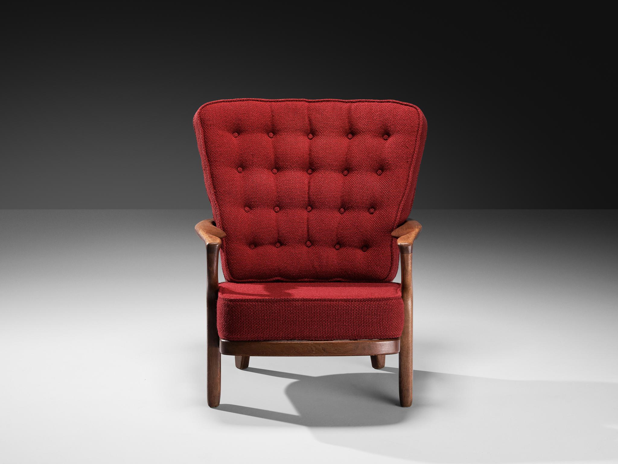 Guillerme & Chambron para Votre Maison, sillón de salón modelo 'Mid Repos', roble, lana, Francia, años 60

Guillerme y Chambron son conocidos por sus muebles de roble macizo de alta calidad, de los que éste es otro gran ejemplo. Esta silla con