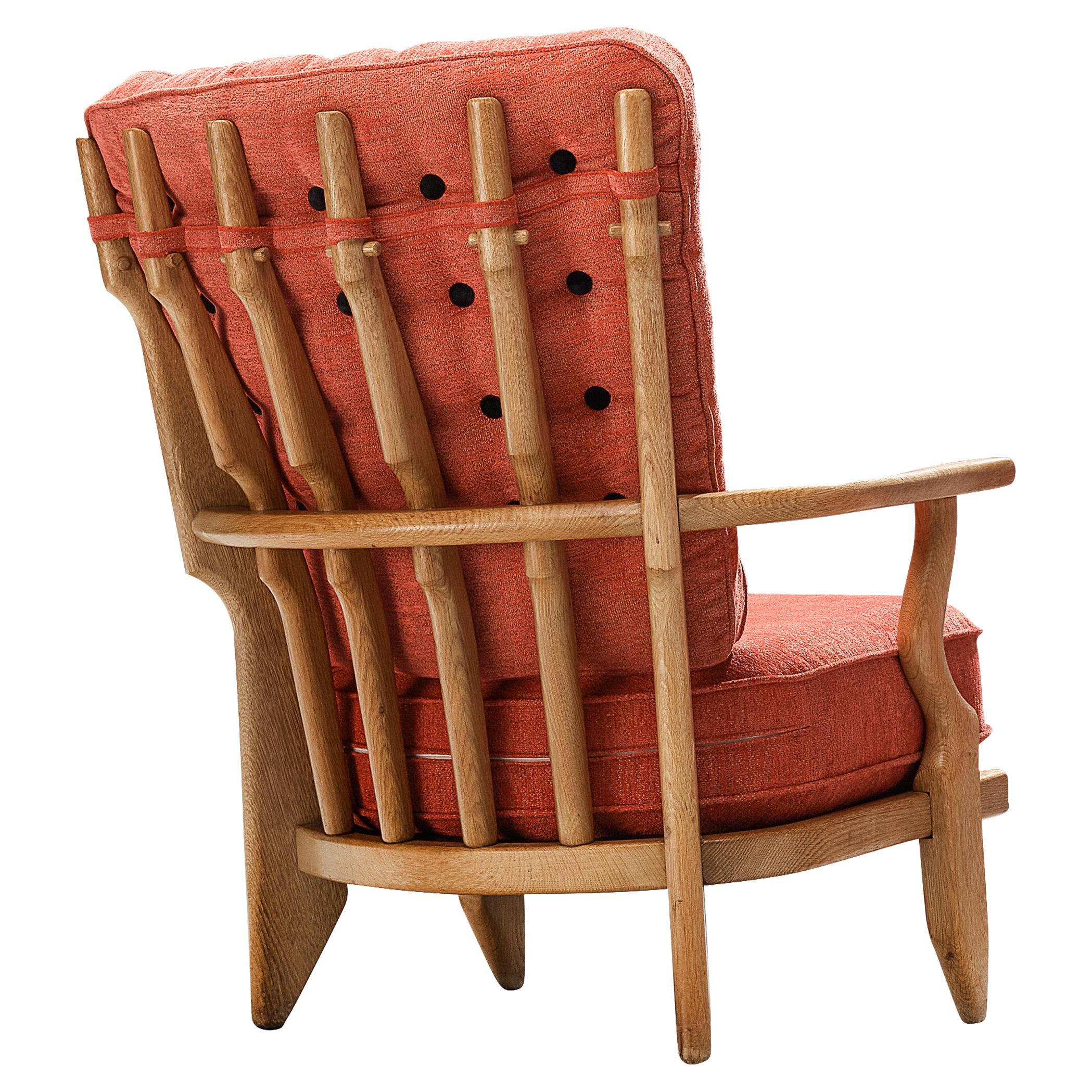 Chaise longue Mid Repos de Guillerme & Chambron en chêne et tapisserie rouge  en vente