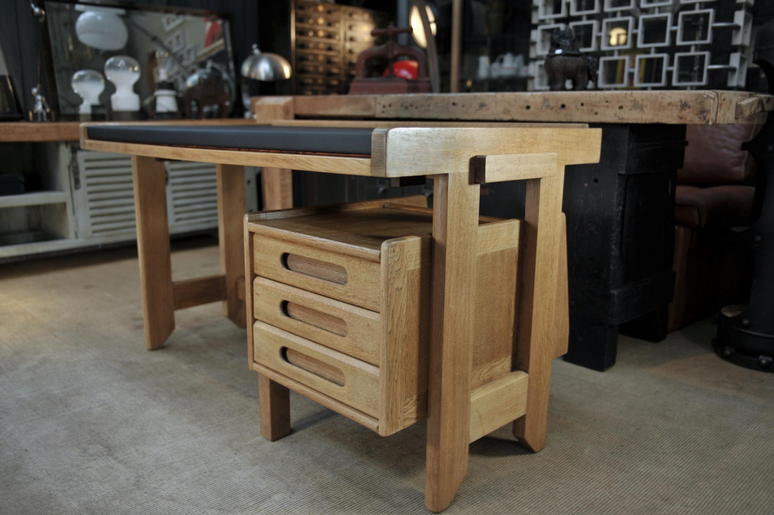 Guillerme & Chambron Oak Desk with Sliding Side Shelves, circa 1950 For Sale 8