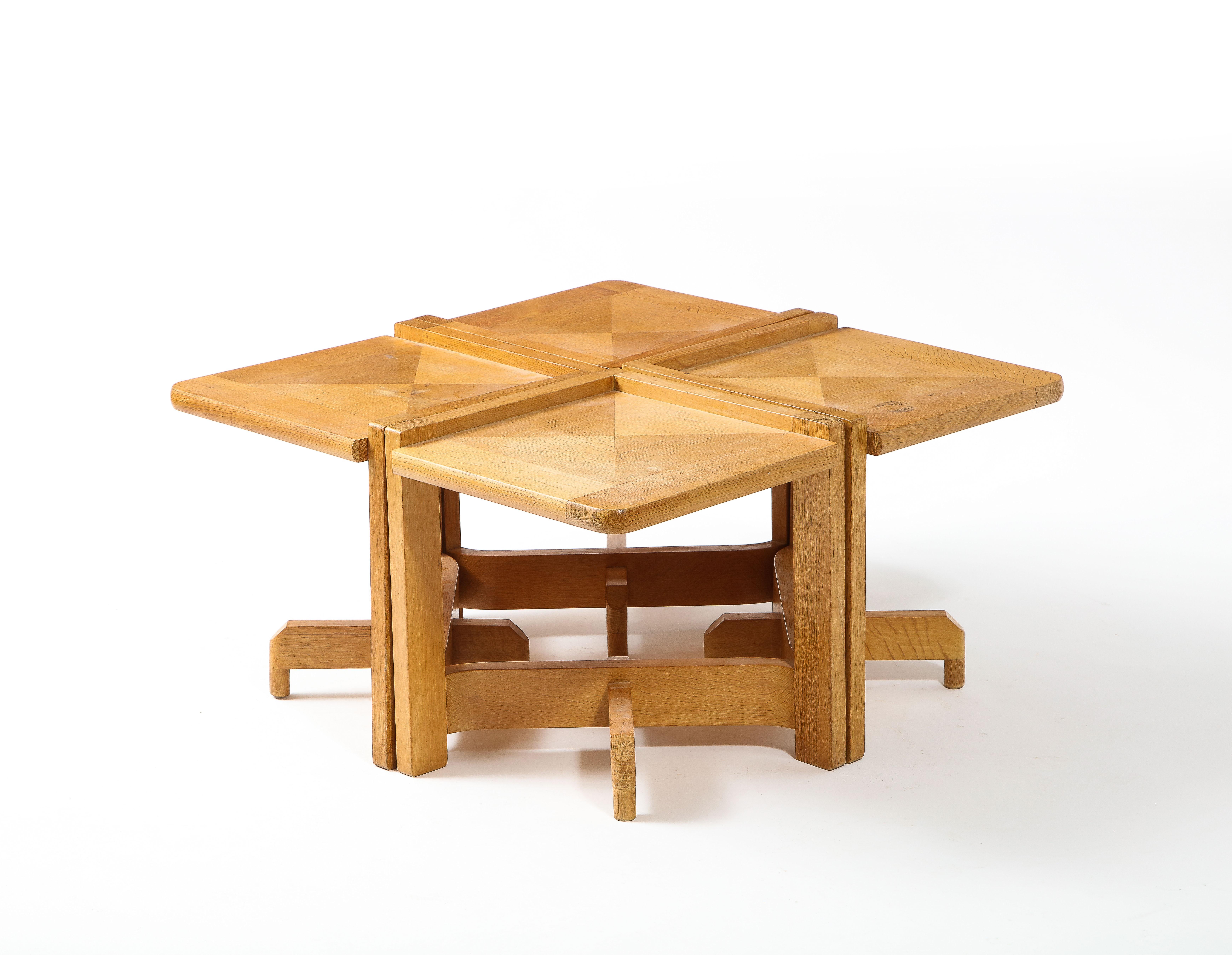 Guillerme & Chambron tables d'extrémité en chêne, France, années 1950 en vente 2