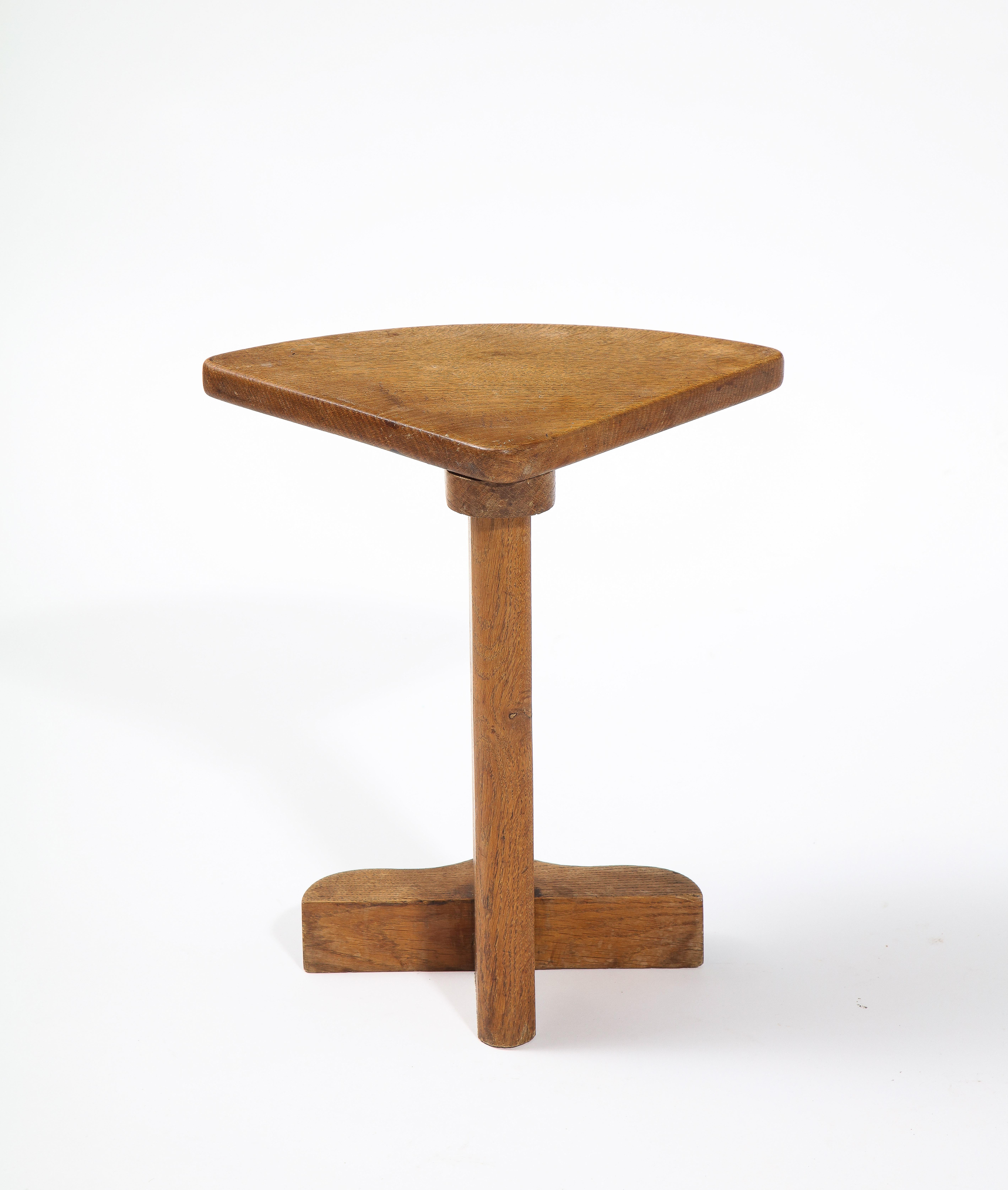 Guillerme & Chambron Oak Nesting Table Set, France 1960's For Sale 11