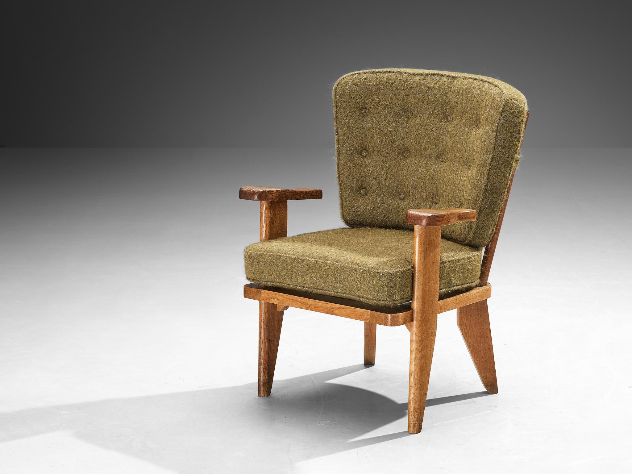 Guillerme & Chambron Pair of 'Catherine' Lounge Chairs in Oak and Wool  1