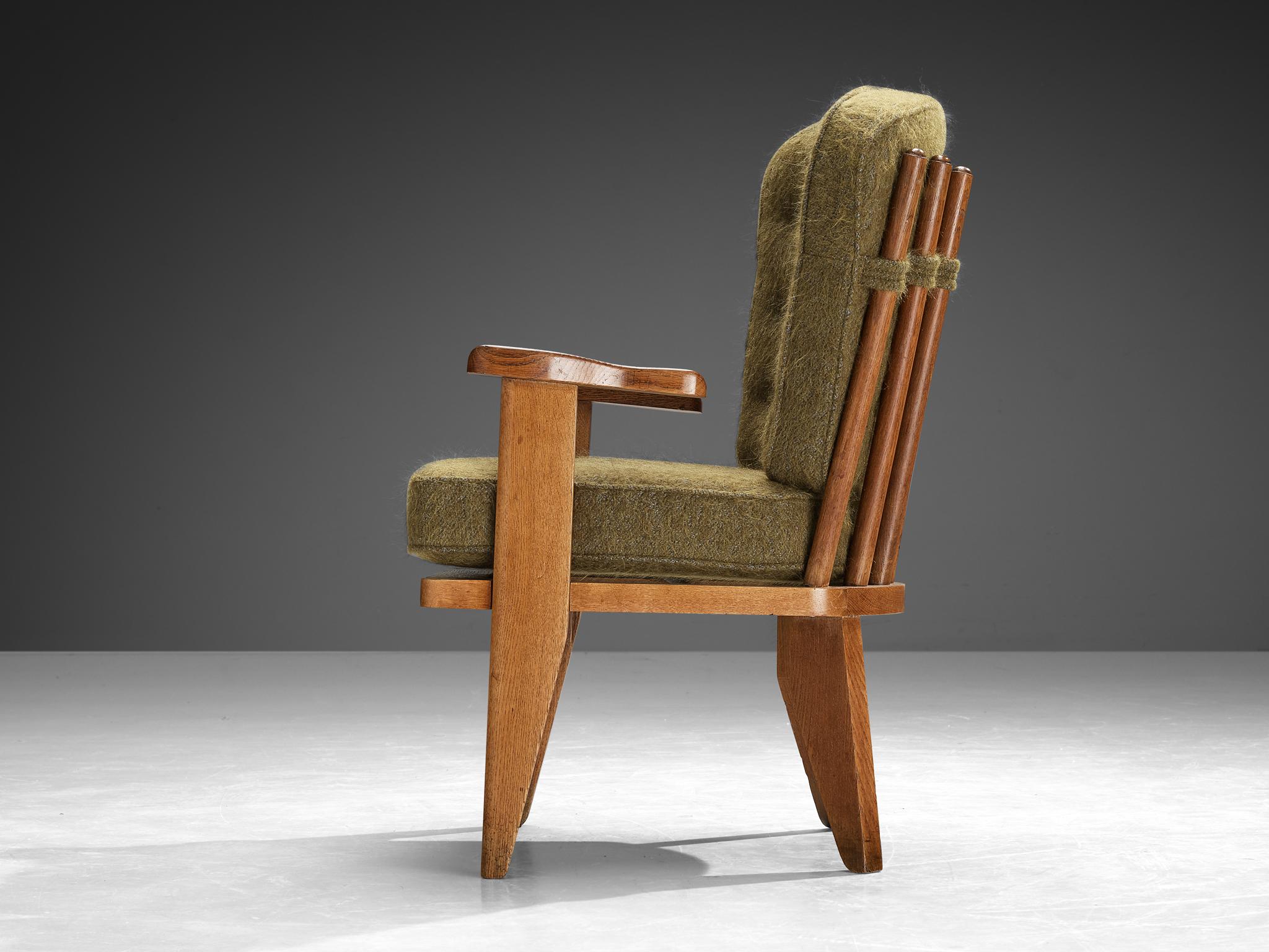 Guillerme & Chambron Pair of 'Catherine' Lounge Chairs in Oak and Wool  3