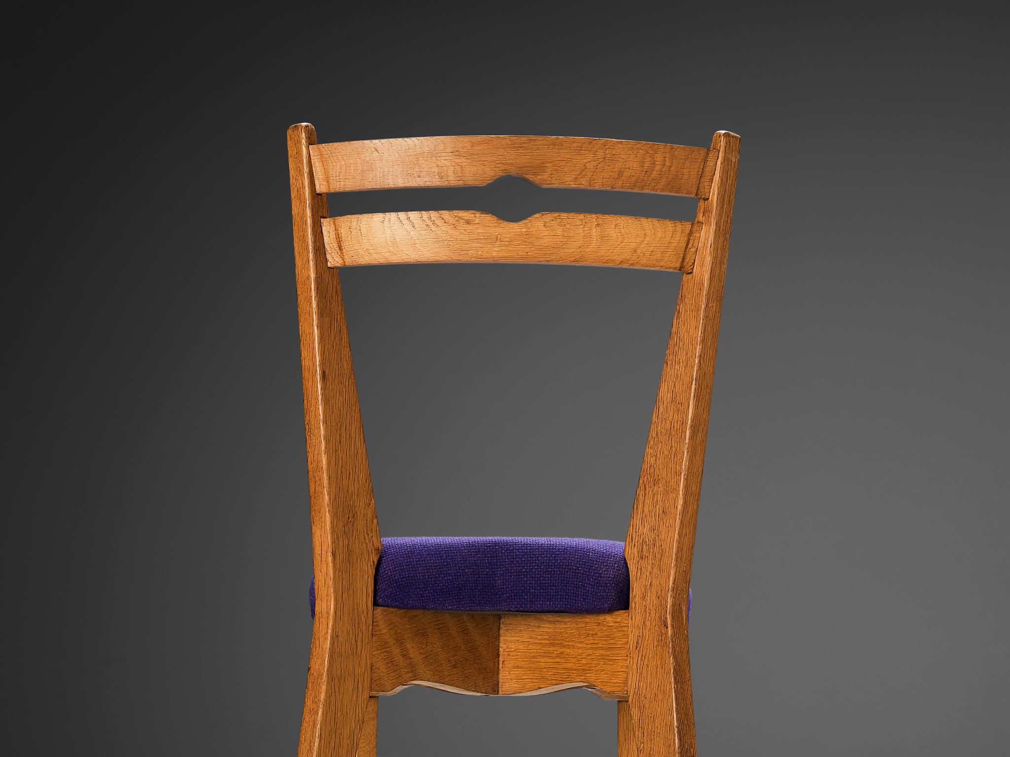 Mid-20th Century Guillerme & Chambron Pair of Dining Chairs in Oak 