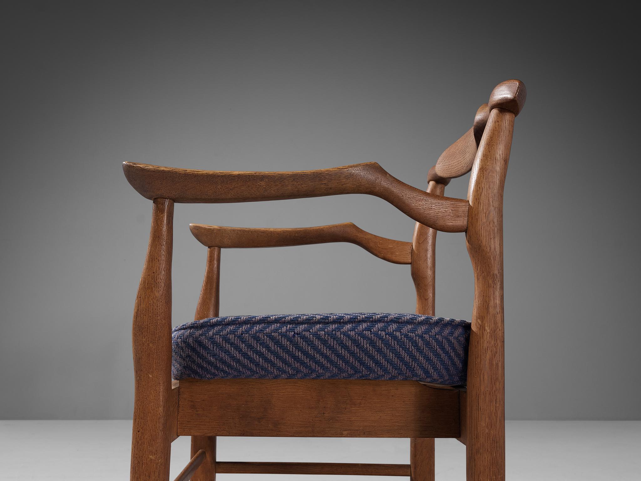 Mid-Century Modern Guillerme & Chambron paire de fauteuils Fumay en chêne