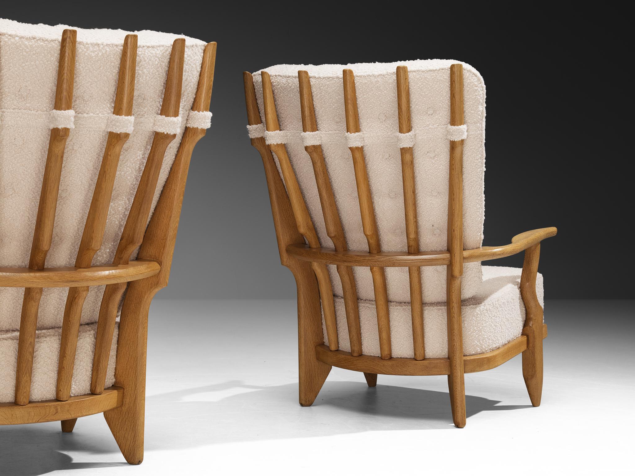 Mid-Century moderno Guillerme & Chambron Coppia di sedie da salotto 