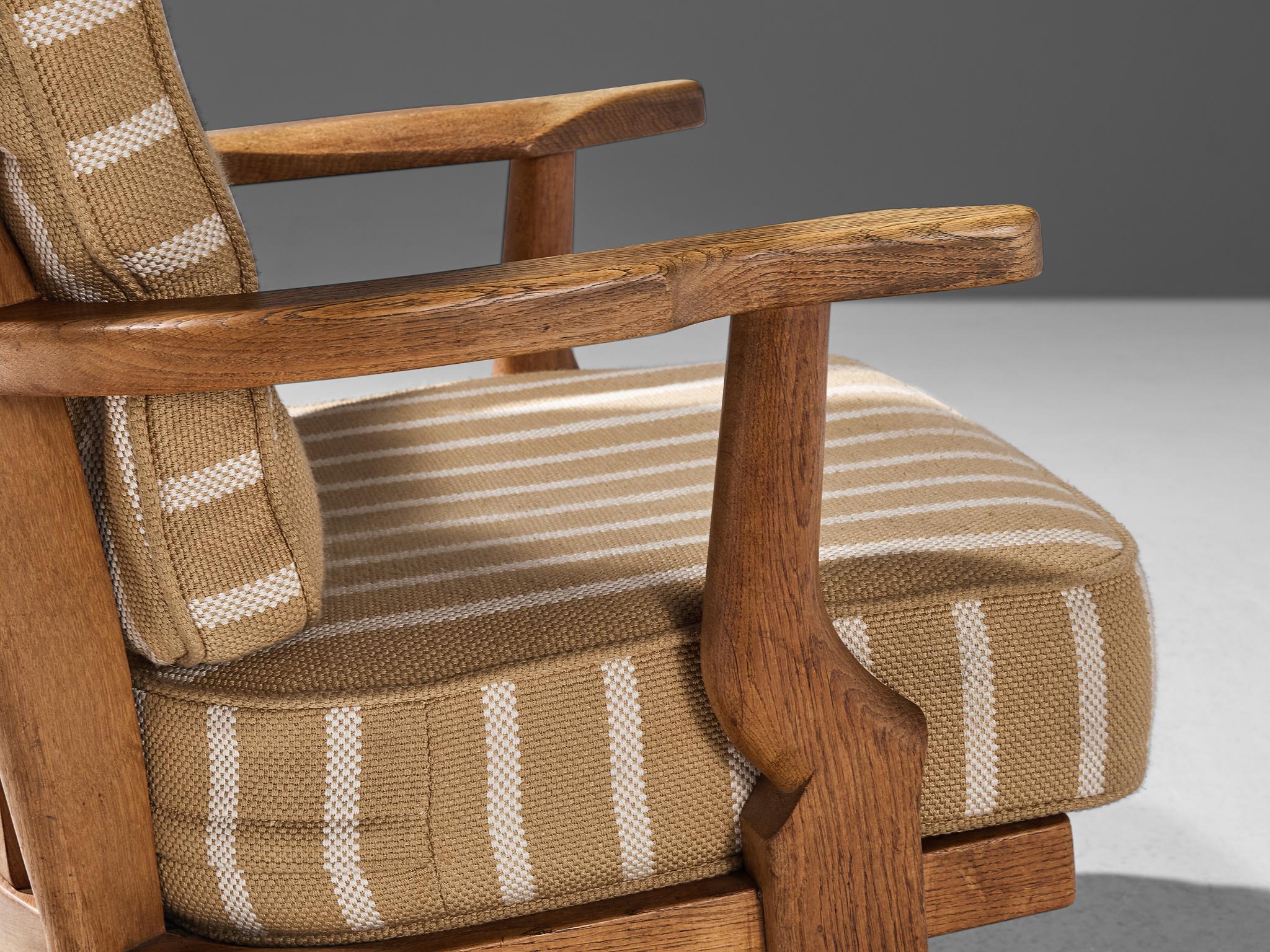 Guillerme & Chambron Pair of 'Mid Repos' Lounge Chairs in Oak 1