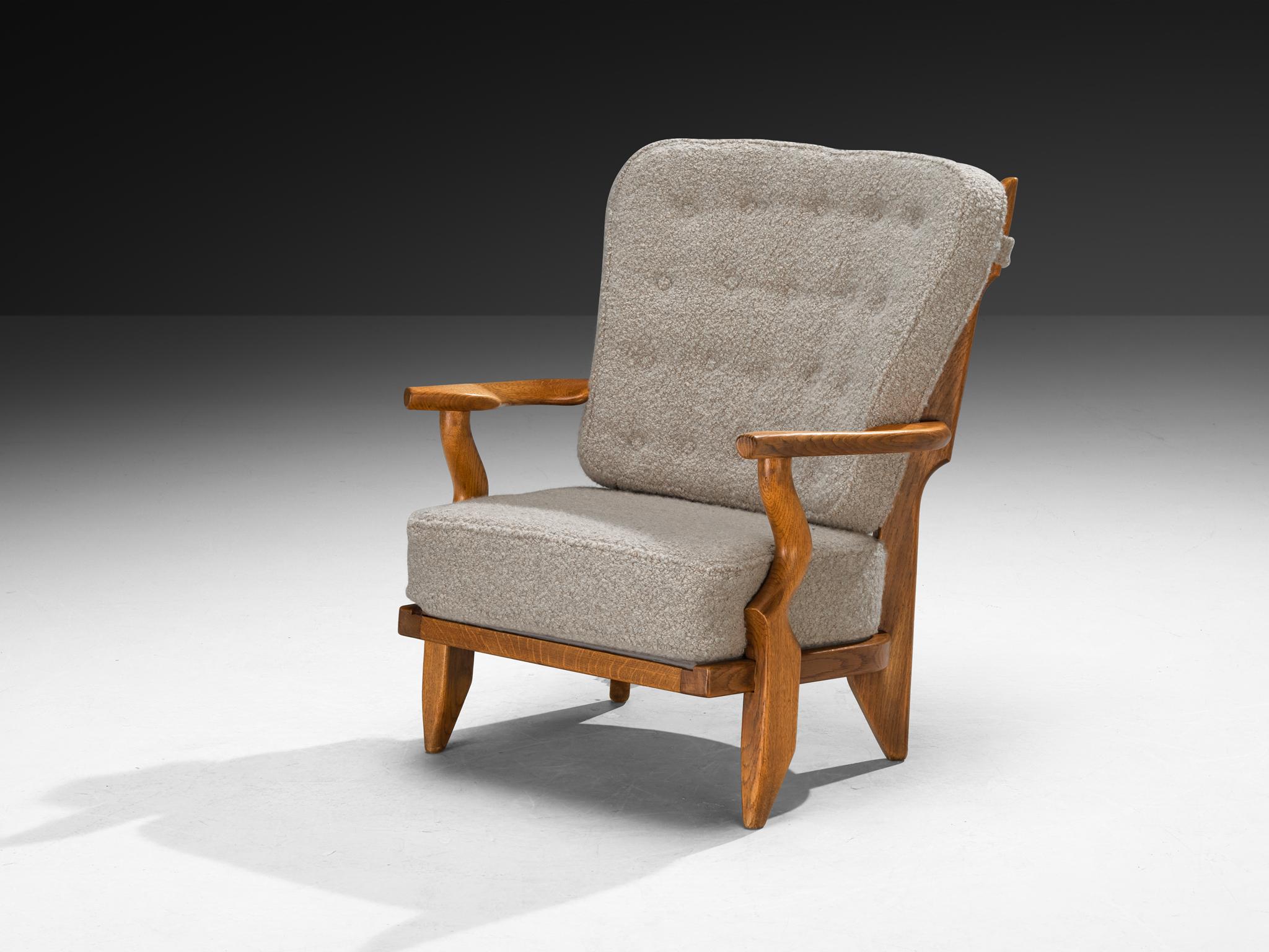 Guillerme & Chambron, Paar Loungesessel „Petit Repos“ aus Eiche und Teddy-Stoff im Angebot 4