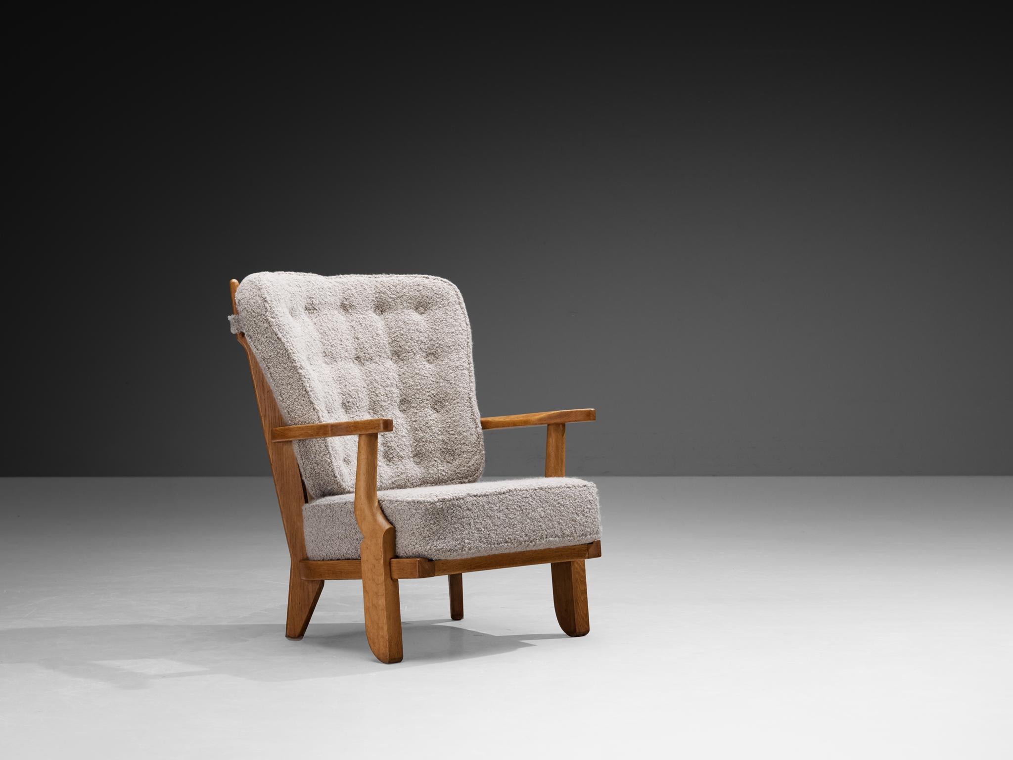 Français Chaise longue 'Petit Repos' de Guillerme & Chambron en Oak Oak massif et tissu Teddy en vente