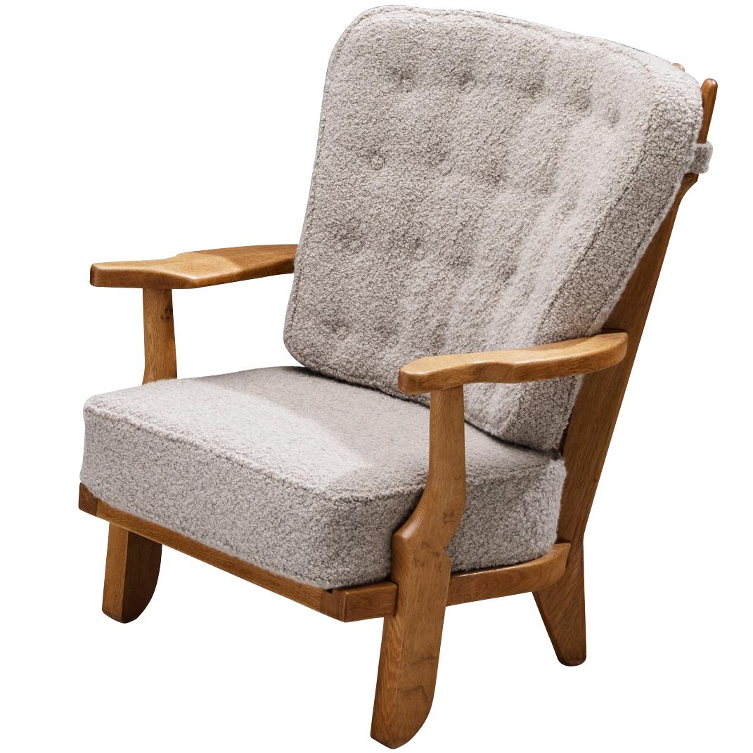 Chaise longue 'Petit Repos' de Guillerme & Chambron en Oak Oak massif et tissu Teddy en vente