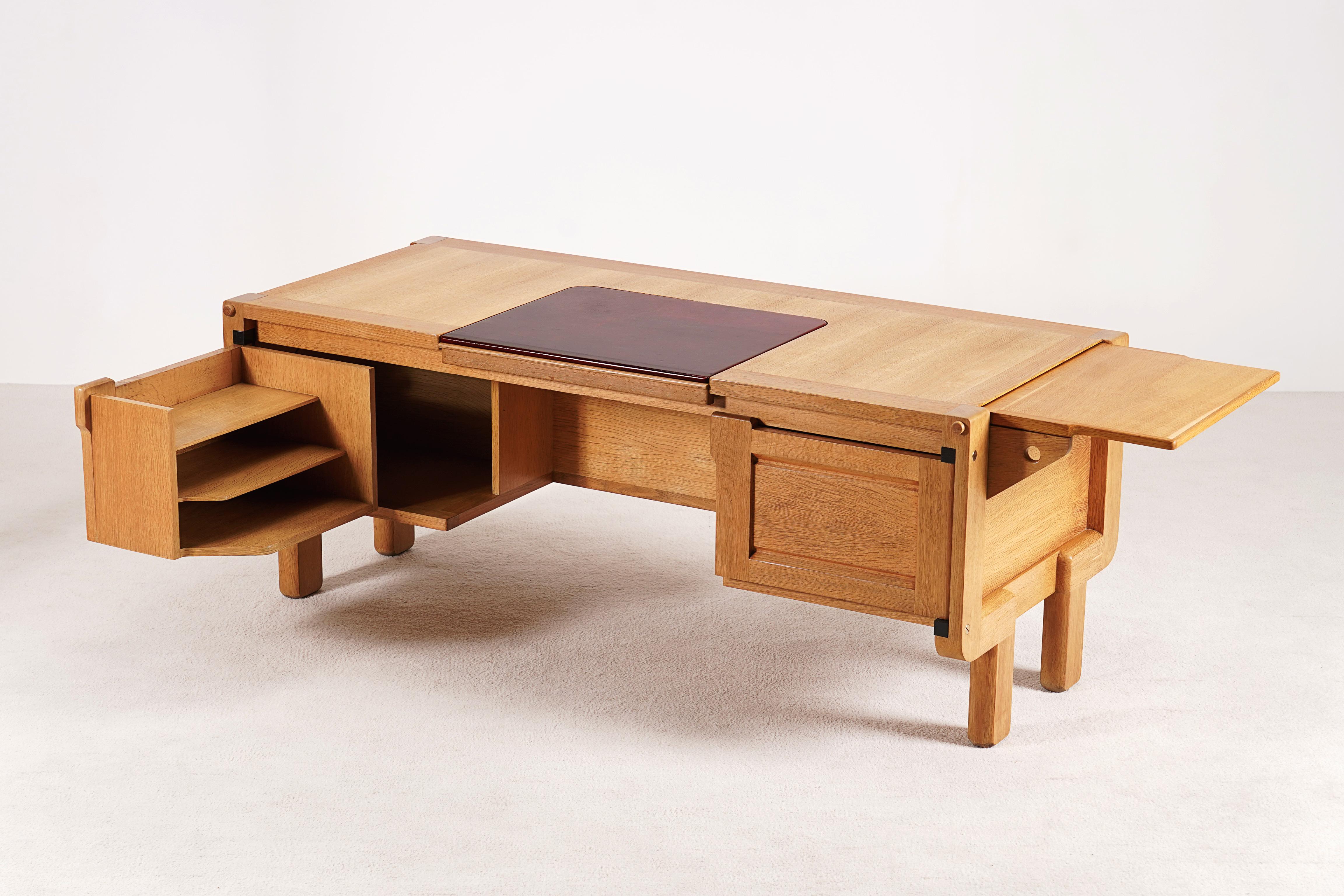Mid-20th Century Guillerme & Chambron, Rare Oak Desk Model 