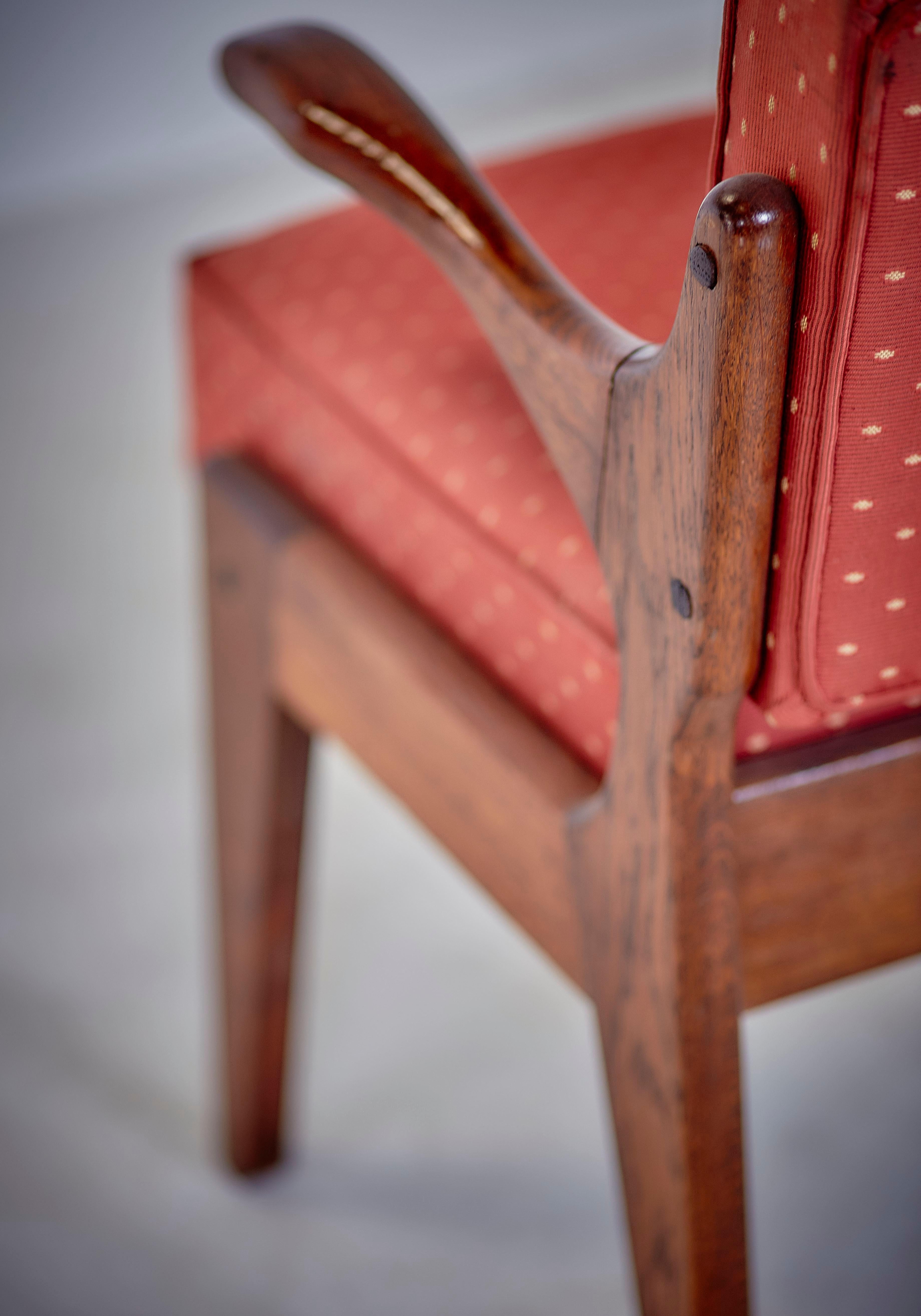 Guillerme & Chambron Midcentury Red Varnished Oak and Fabric French Chairs, 1960 For Sale 5