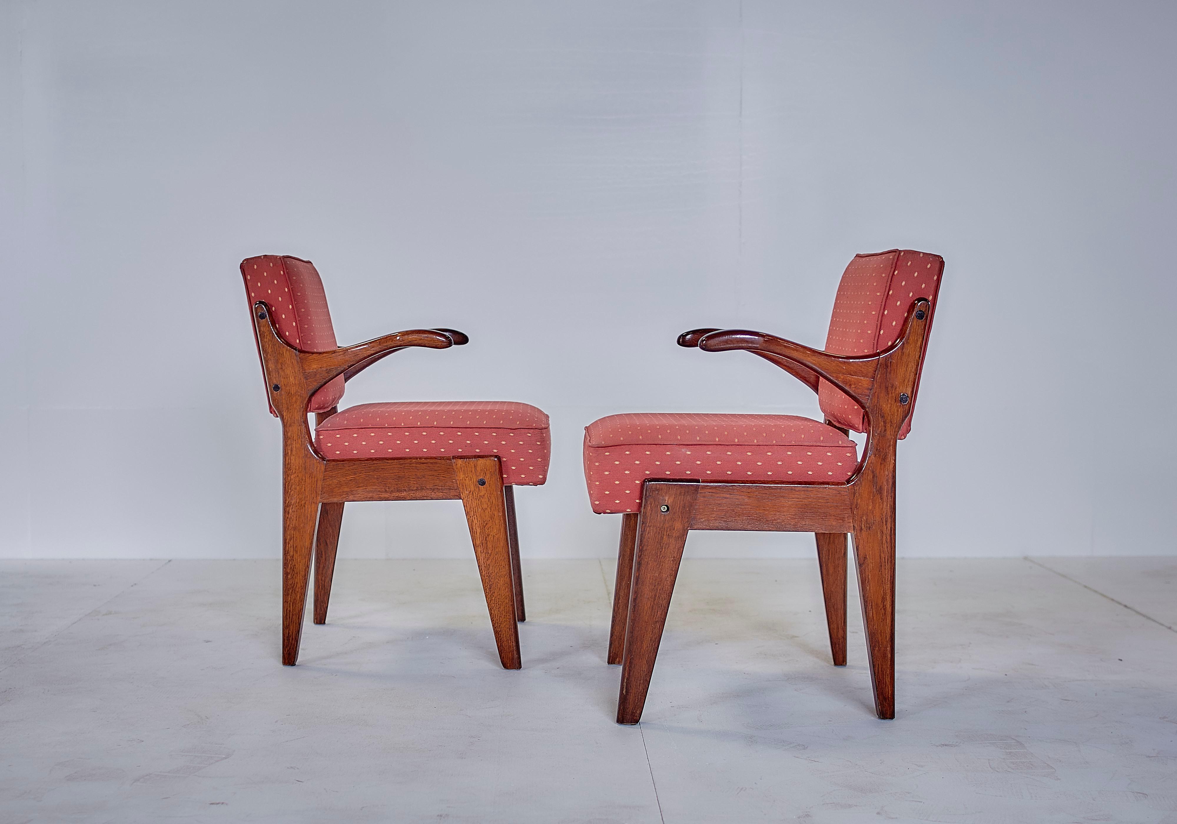Mid-Century Modern Guillerme & Chambron Midcentury Red Varnished Oak and Fabric French Chairs, 1960 For Sale