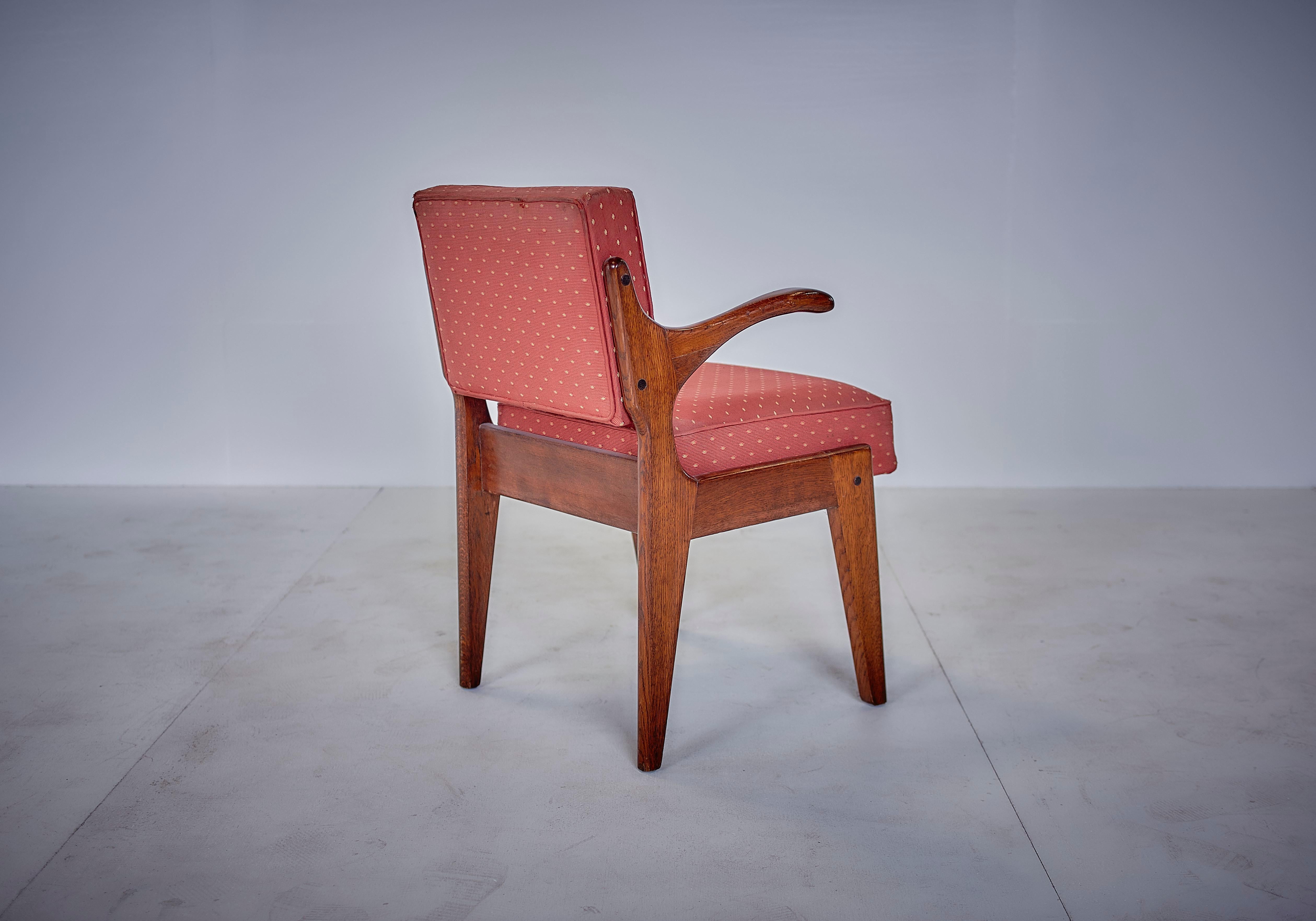 Guillerme & Chambron Midcentury Red Varnished Oak and Fabric French Chairs, 1960 For Sale 2